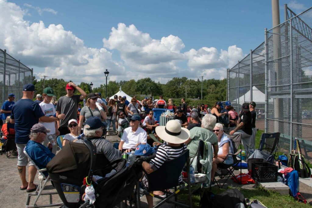 Le spectacle Surtout Anas de passage à Châteauguay