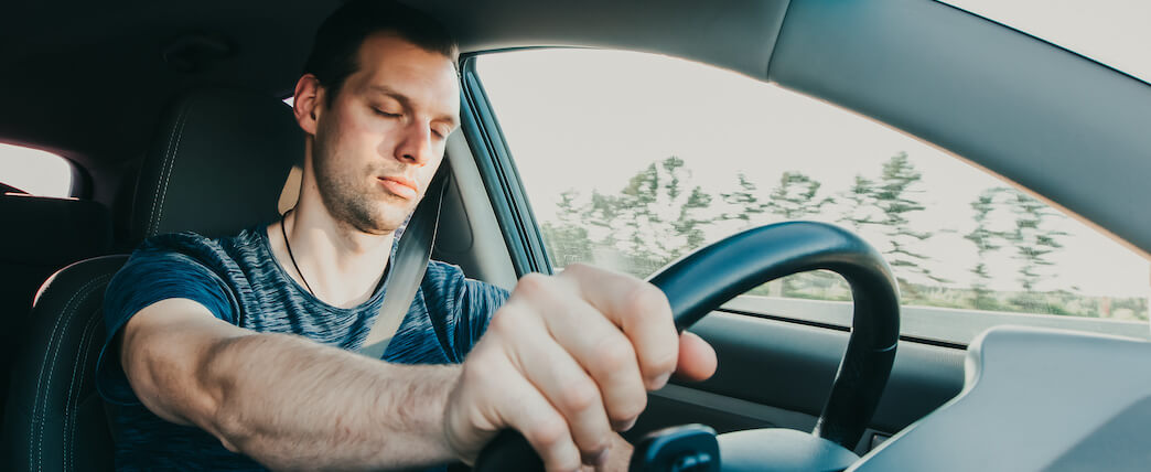 10 trucs pour ne pas vous endormir au volant