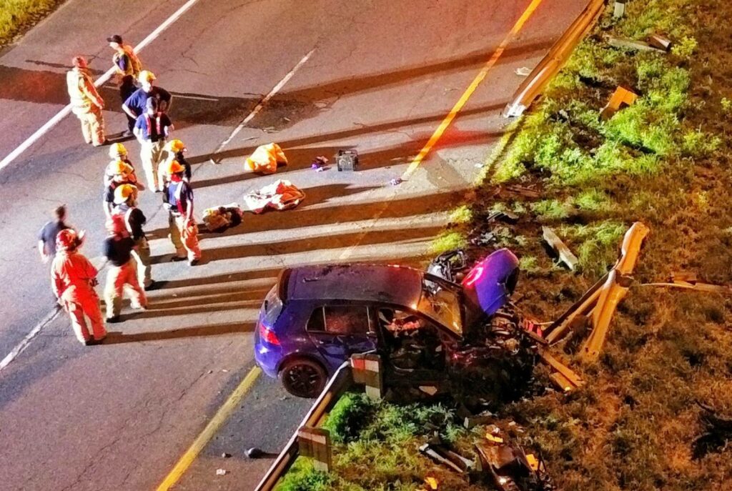 Autoroute 30 : un camion perd son chargement et provoque deux sorties de route