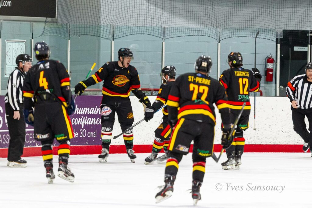 Le HC Crédit Oui en demi-finale