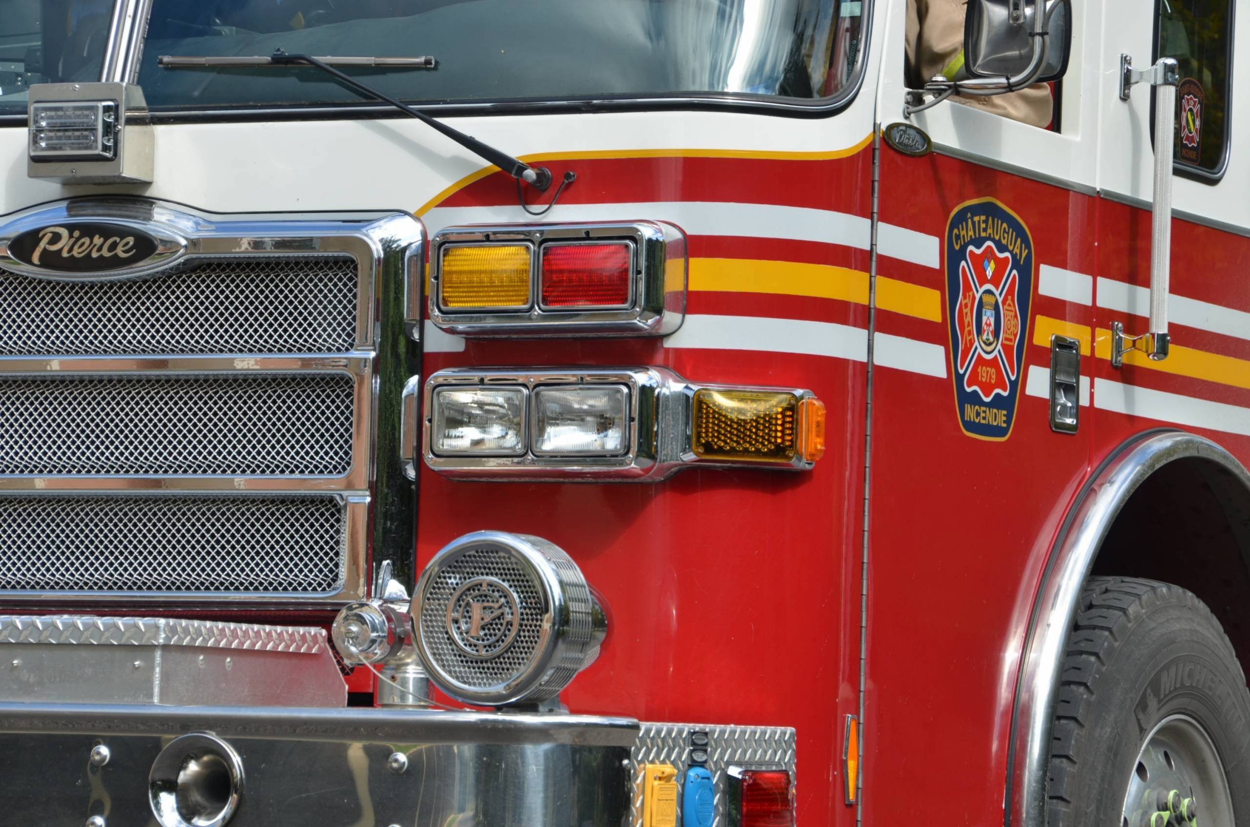 Châteauguay : incendie maîtrisé dans un immeuble à logements