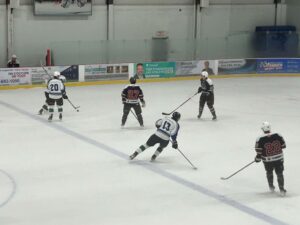 Match des Étoiles Axxeleration : plus de 3000$ pour le hockey mineur