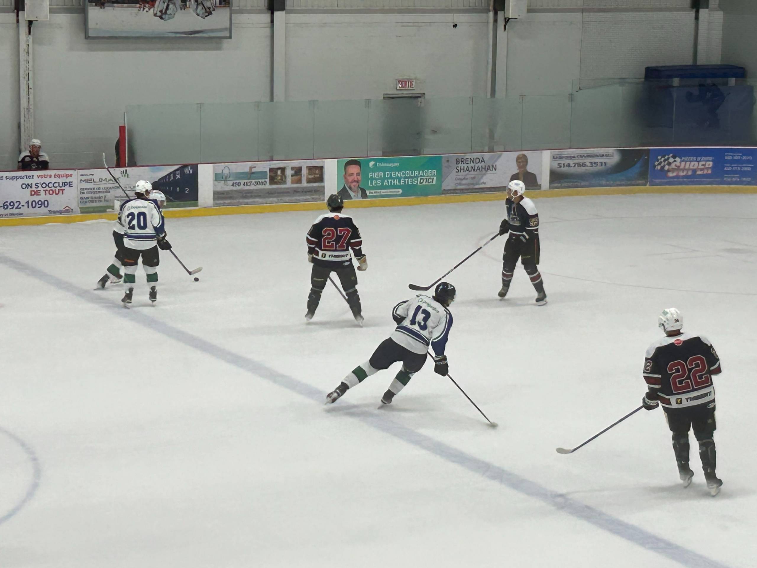 Match des Étoiles Axxeleration : plus de 3000$ pour le hockey mineur