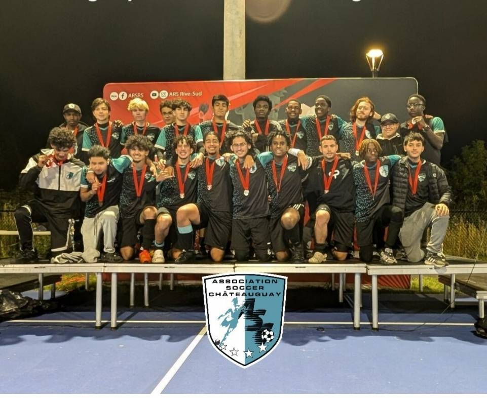 Soccer : une équipe de Châteauguay remporte l’argent