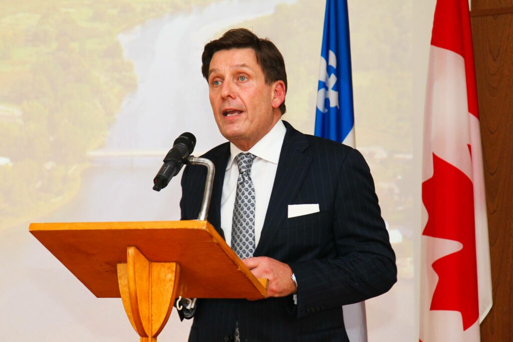 10 ans pour la dialyse à Châteauguay : le moment marquant de la carrière de Pierre Moreau