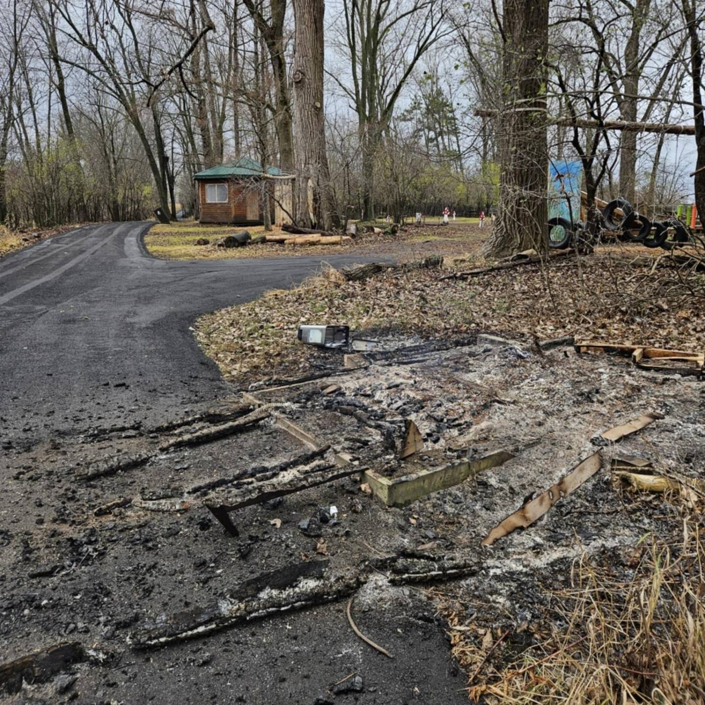 Compolette en cendre : des vandales sans scrupule à Héritage Saint-Bernard