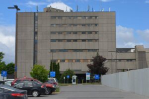Travaux à l’Hôpital du Suroît annoncés il y a trois ans : le projet à l’étape de l’étude