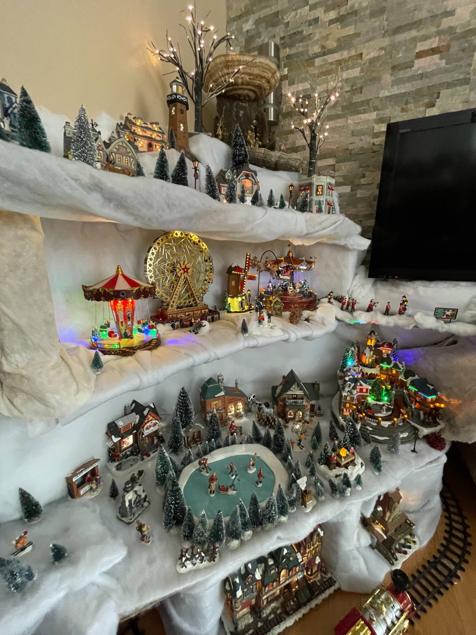 Un village miniature pour vivre la magie de Noël