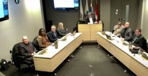 Le conseil municipal de Châteauguay embauche un attaché politique