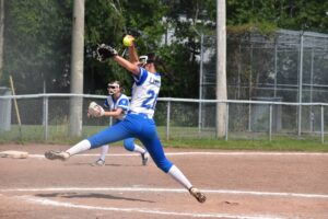 Championnat international invitation de balle-rapide à Châteauguay