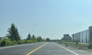 Voie de service de l’A-30 flambant neuve