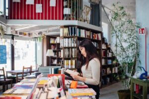 Nos recommandations littéraires pour célébrer la journée « J’achète un livre québécois »