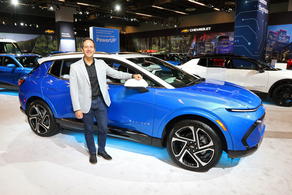 Salon de Montréal 2025 : GM numéro 1 des ventes grâce à Chevrolet et ses VÉ, affirme James Hodge