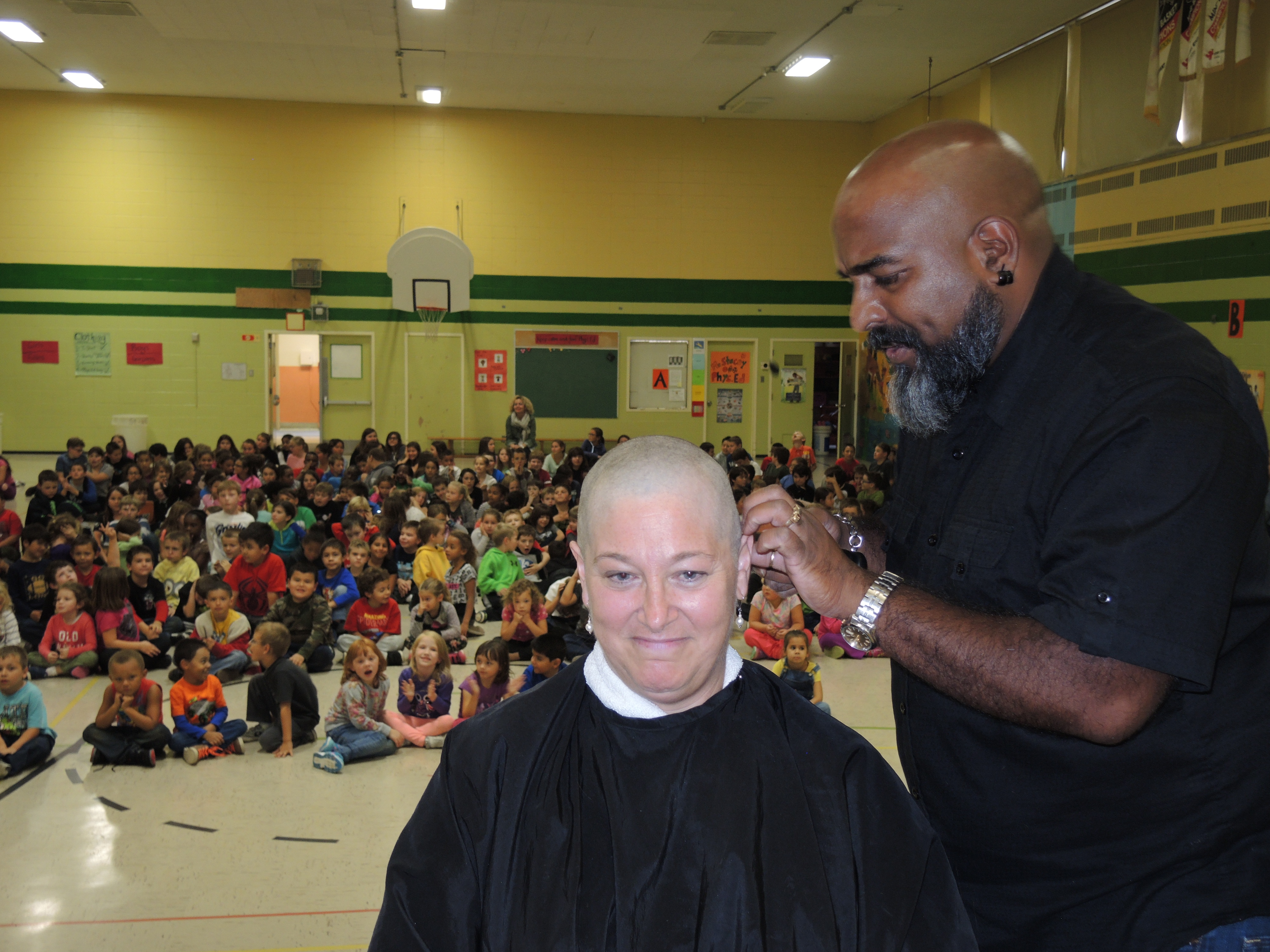 La directrice tient une promesse «difficile»