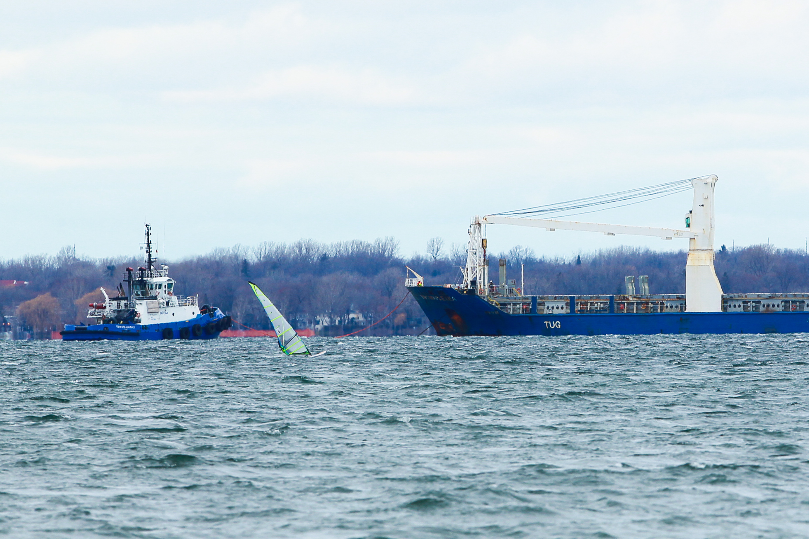Le navire échoué près de Châteauguay a été renfloué
