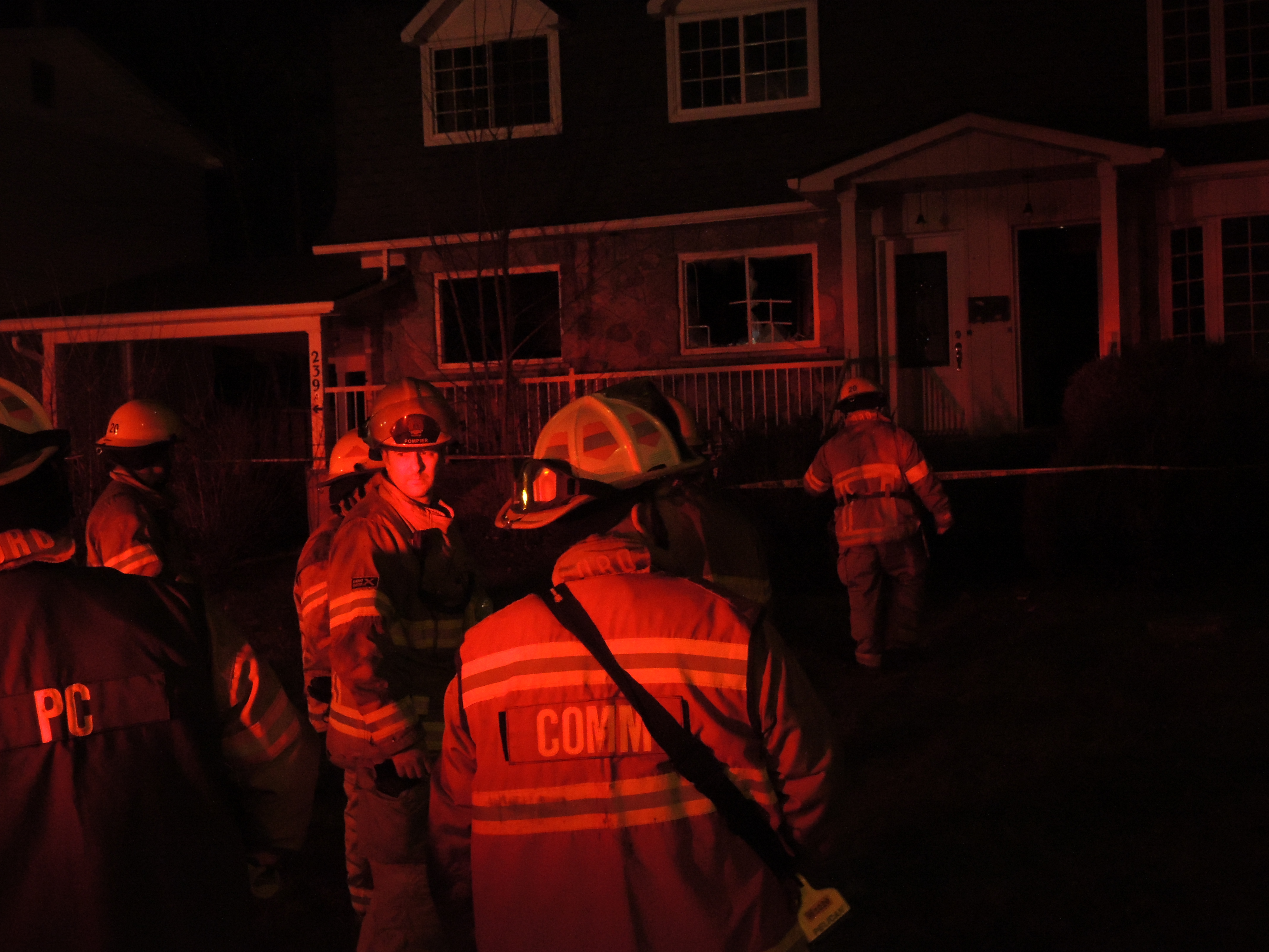 Une femme perd la vie dans un incendie à Châteauguay le soir de Noël