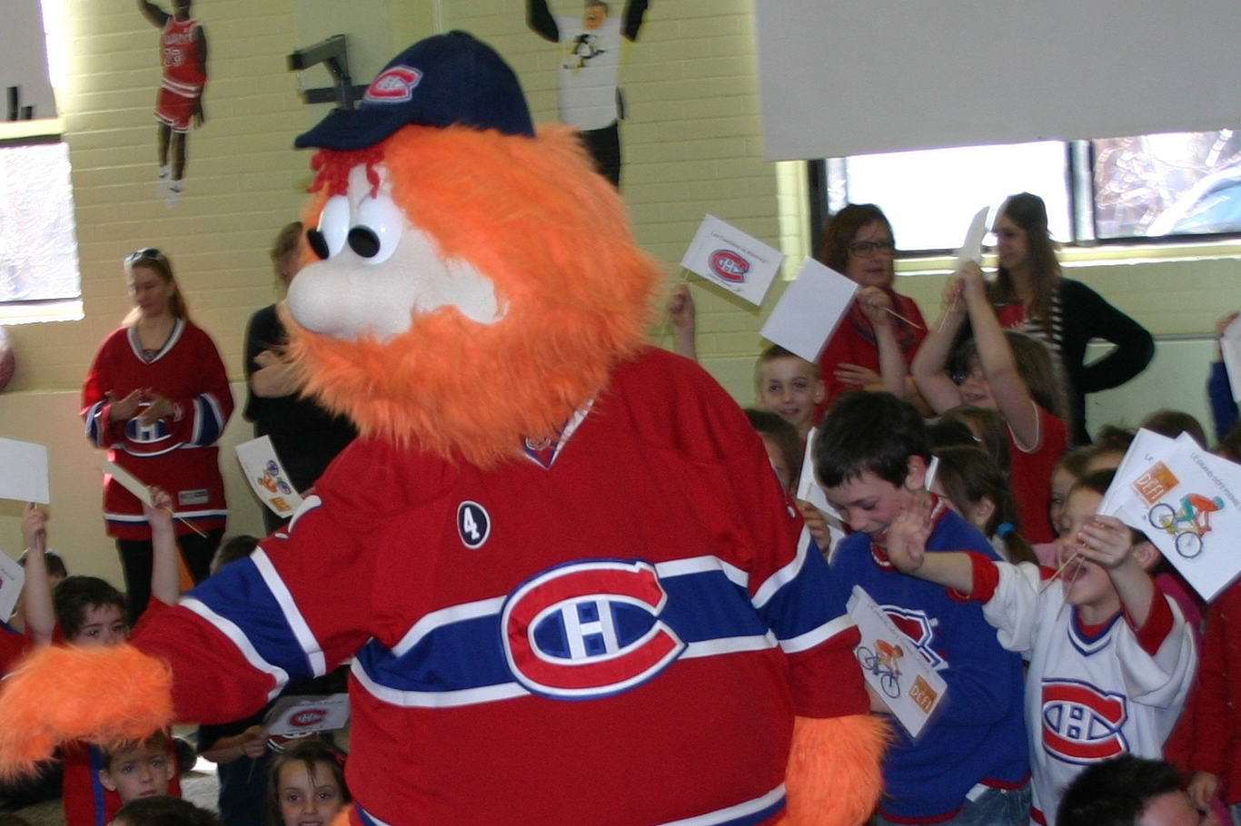 Mardi hockey et assemblée à Mercier