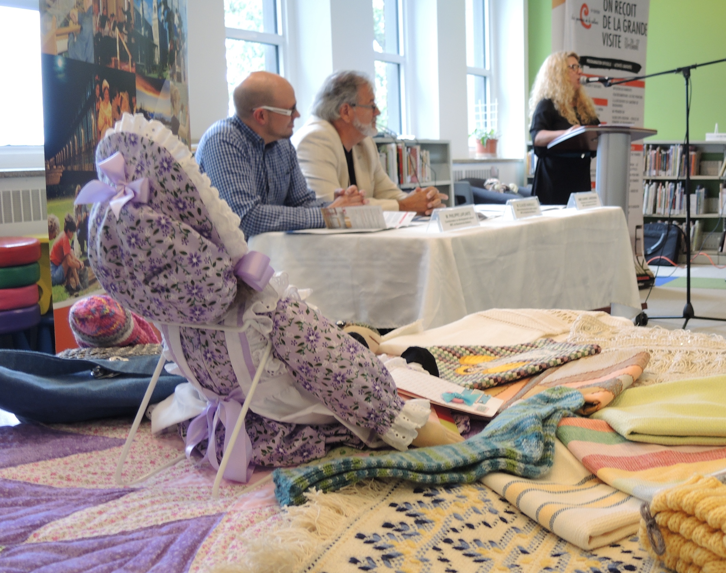 Cimetière, rivière, fermières, documentaires et autres