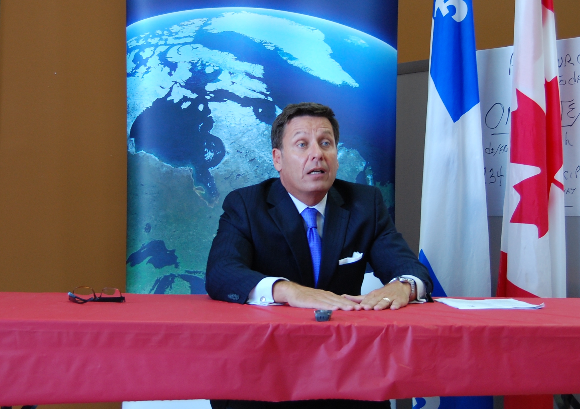 La Commission scolaire New Frontiers salue la nomination de Moreau