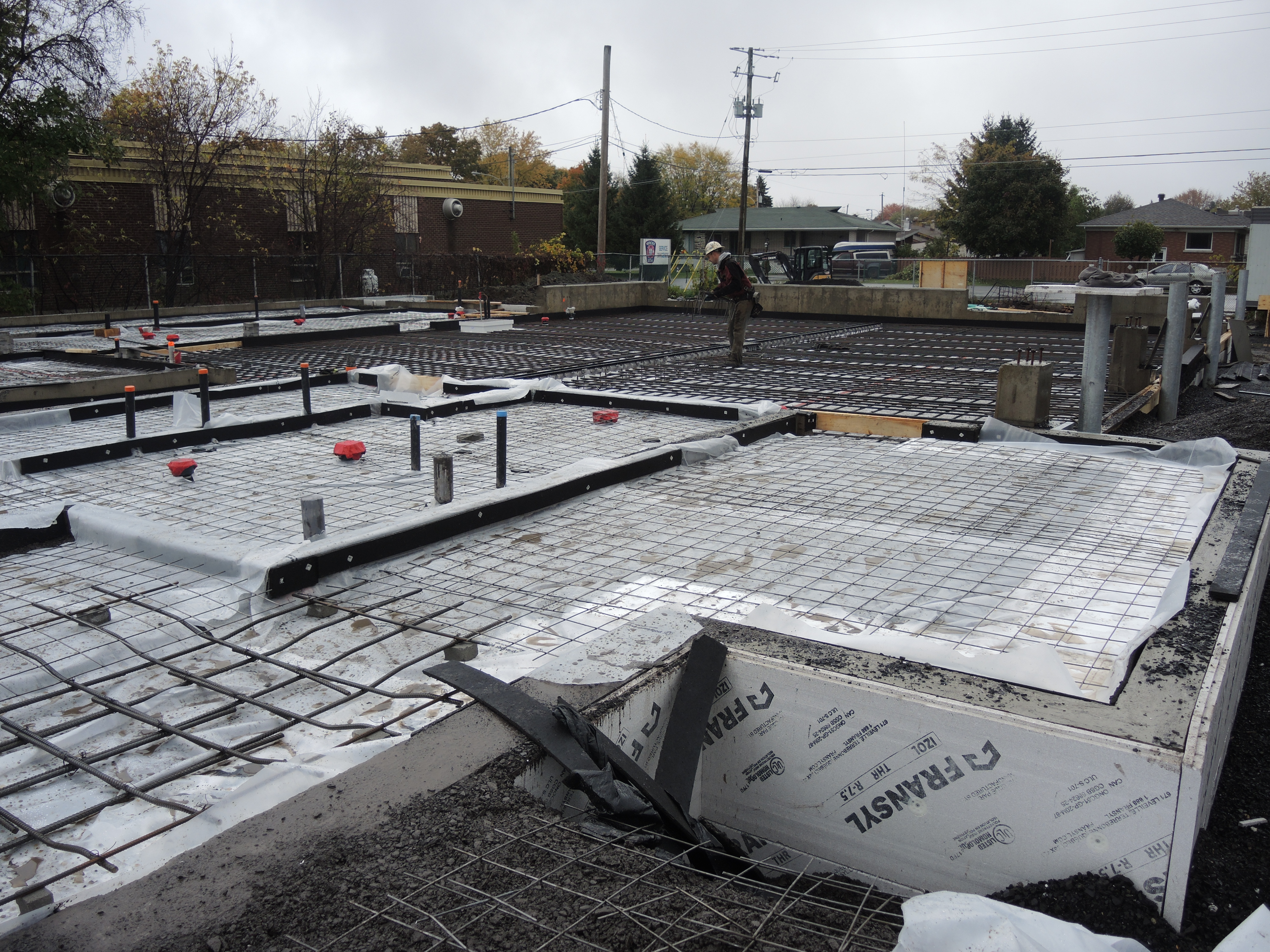 Terrain décontaminé: la caserne incendie prend forme à Mercier
