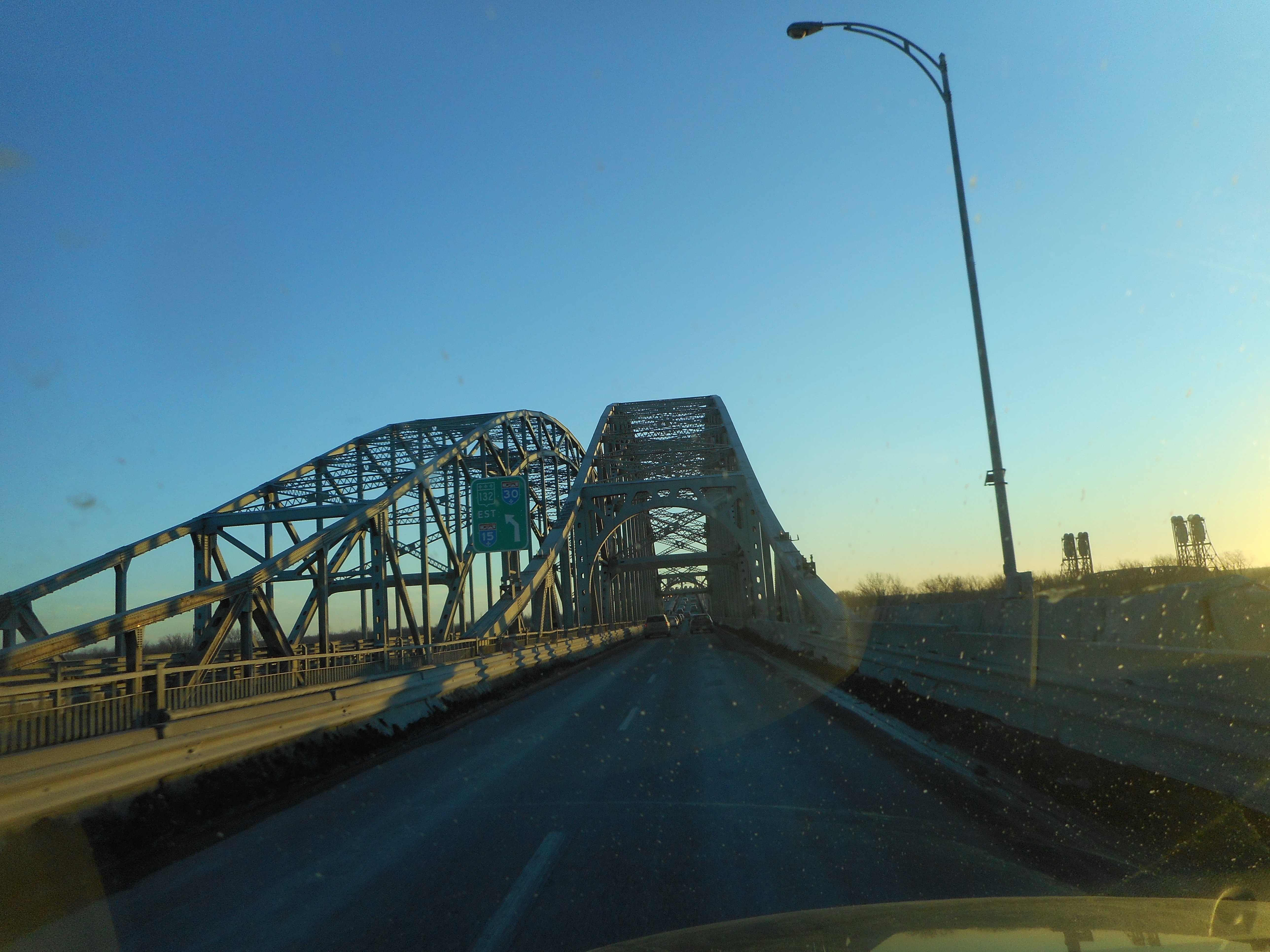 Travaux au pont Honoré-Mercier annulés