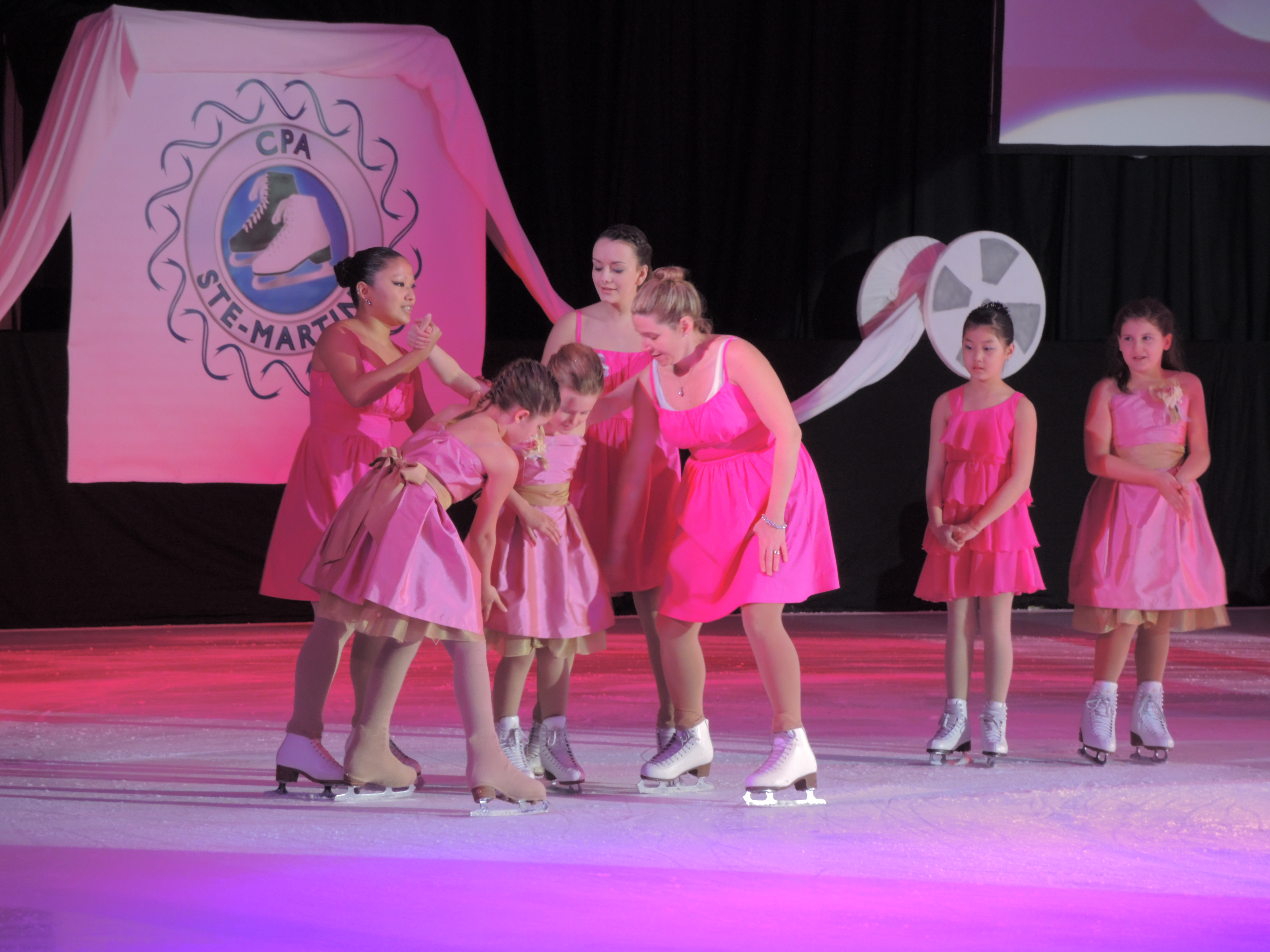 Image illustrant l'article: Un spectacle de danse sur glace tout le week-end à Sainte-Martine