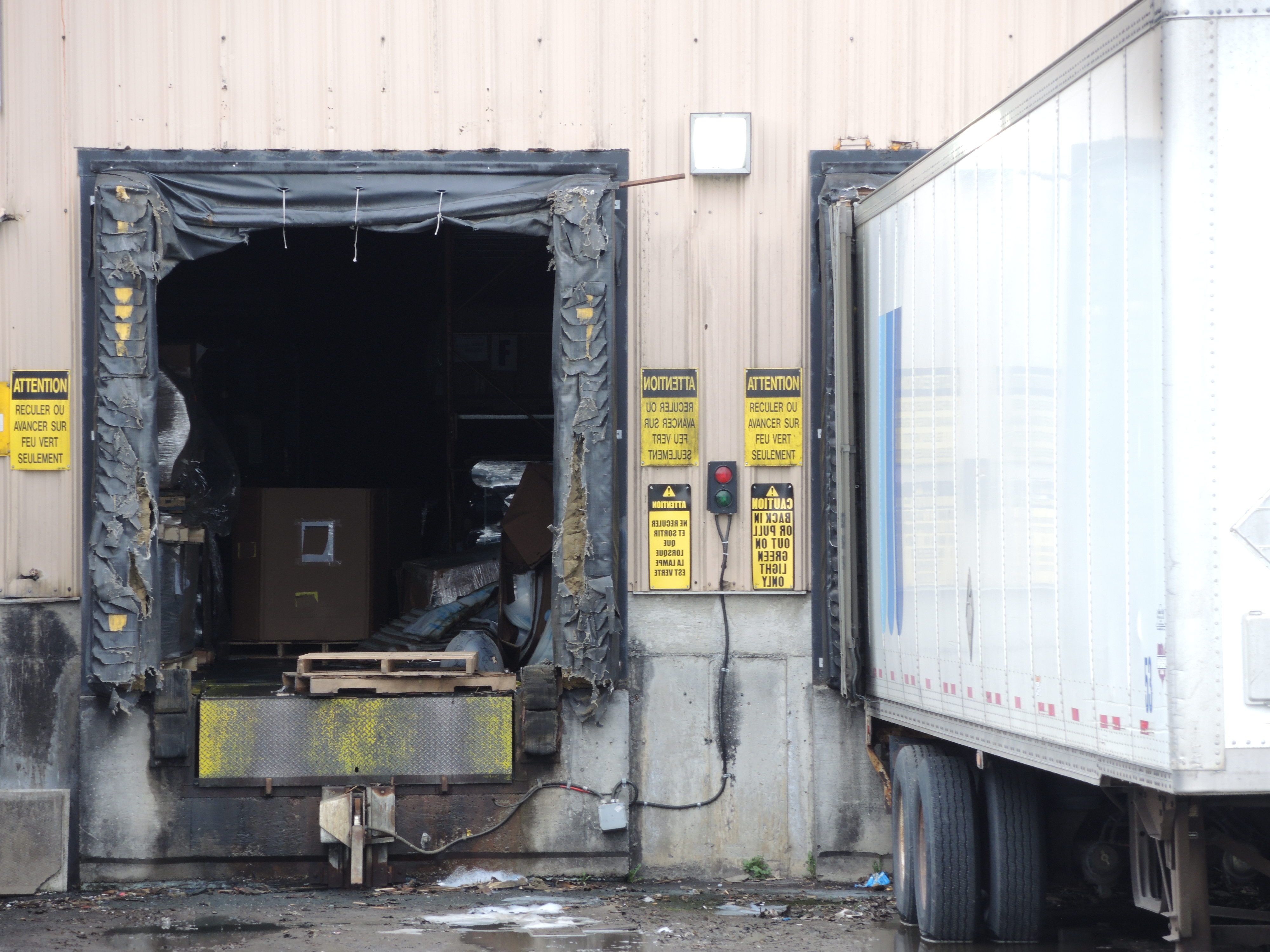 L’entreprise Emballages Salerno Canada endommagée par un incendie