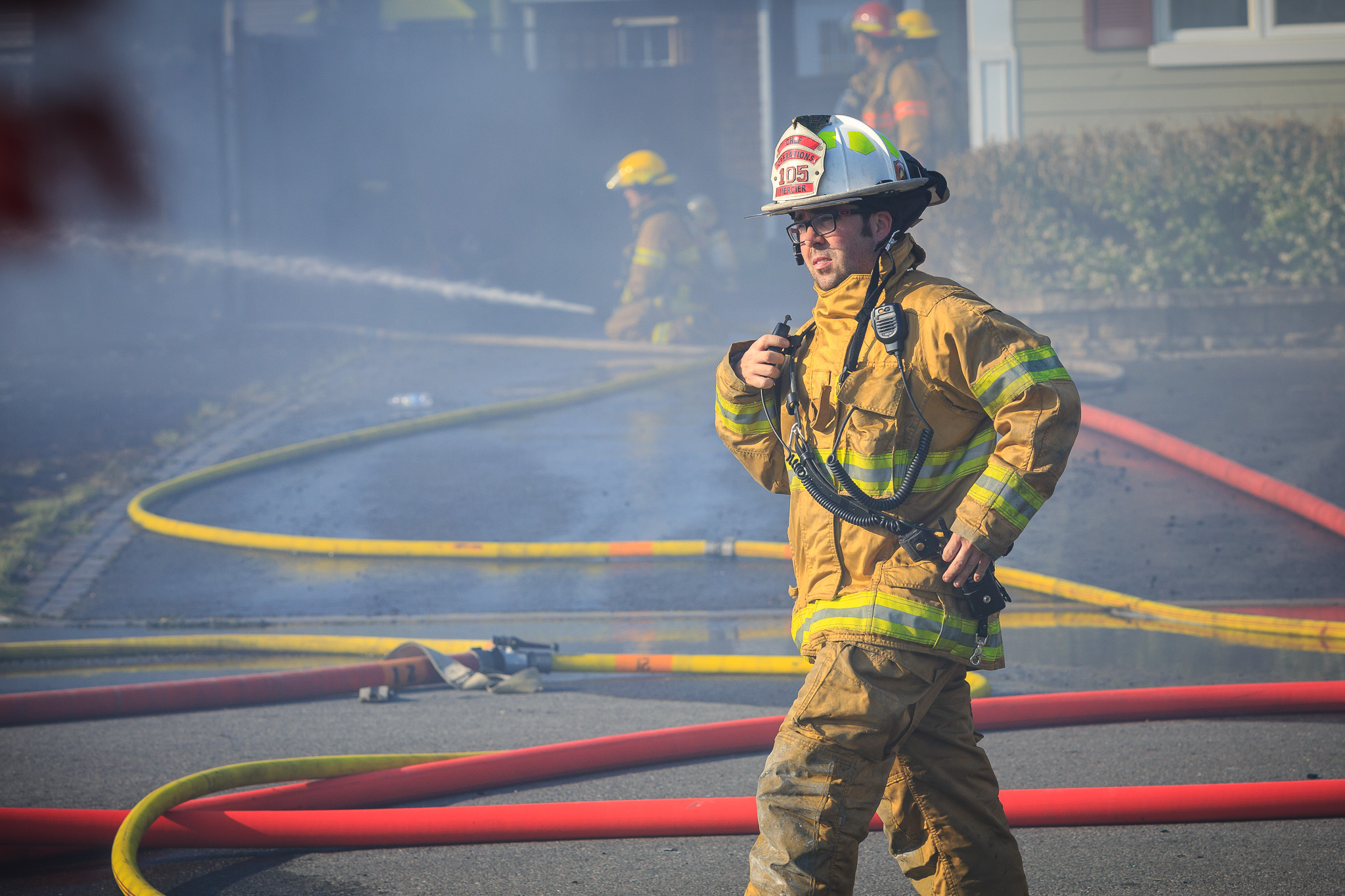 Trois feux à Mercier qui ne sont pas reliés, assure le chef François Lauzon