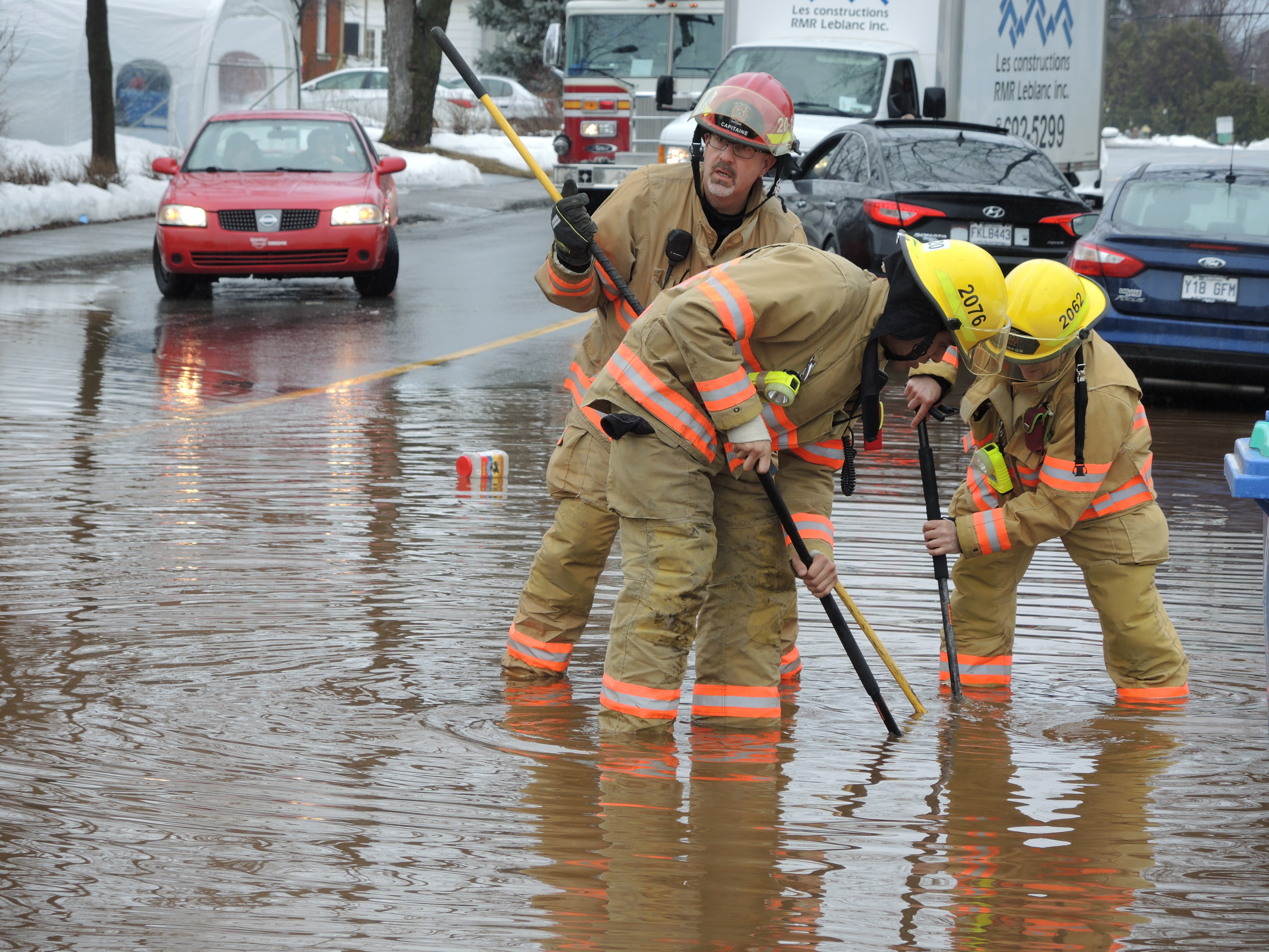 Un bris d’aqueduc perturbe la circulation au boulevard Primeau à Châteauguay