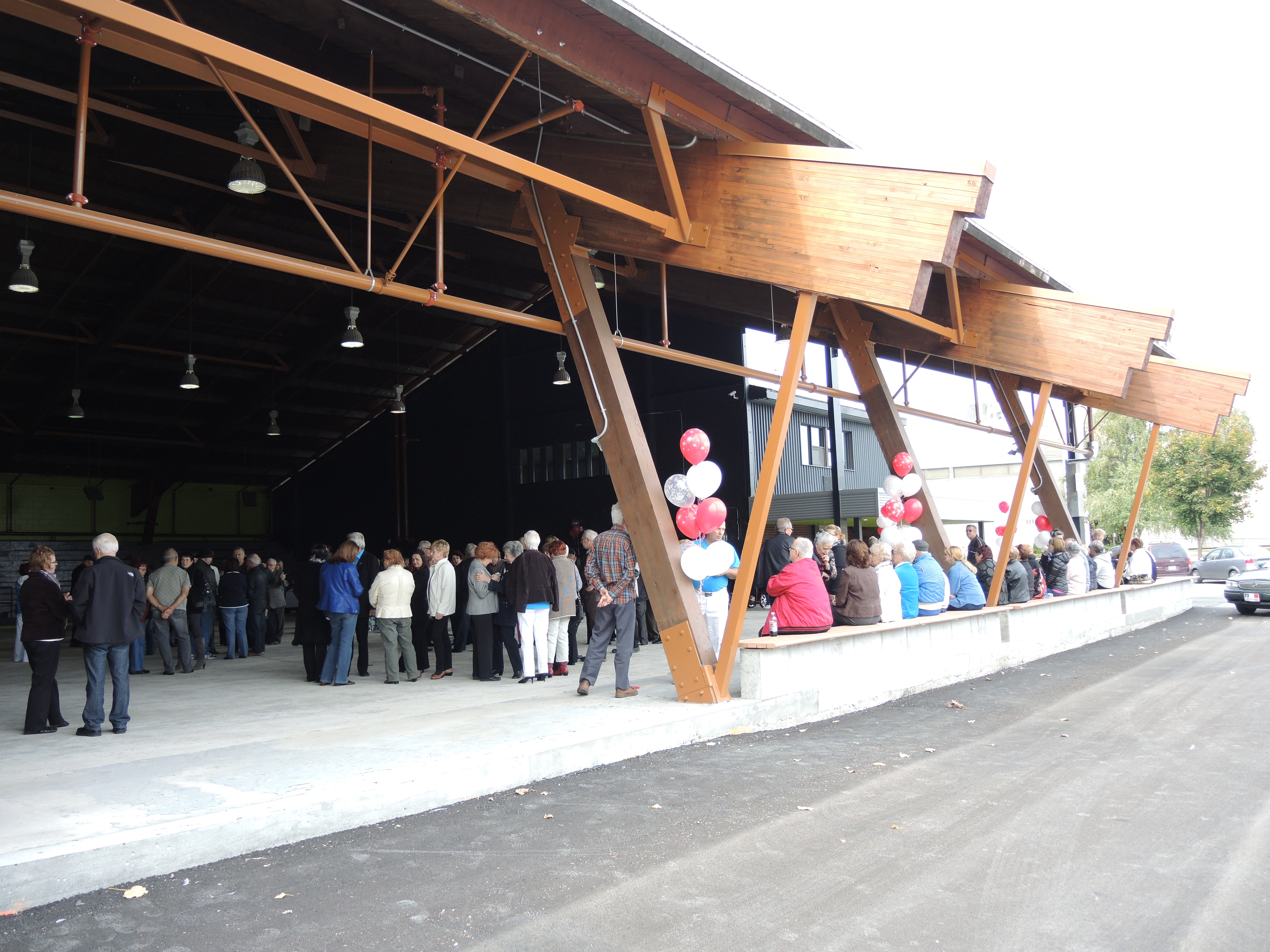 Un criminologue livre son rapport sur des attroupements dérangeants