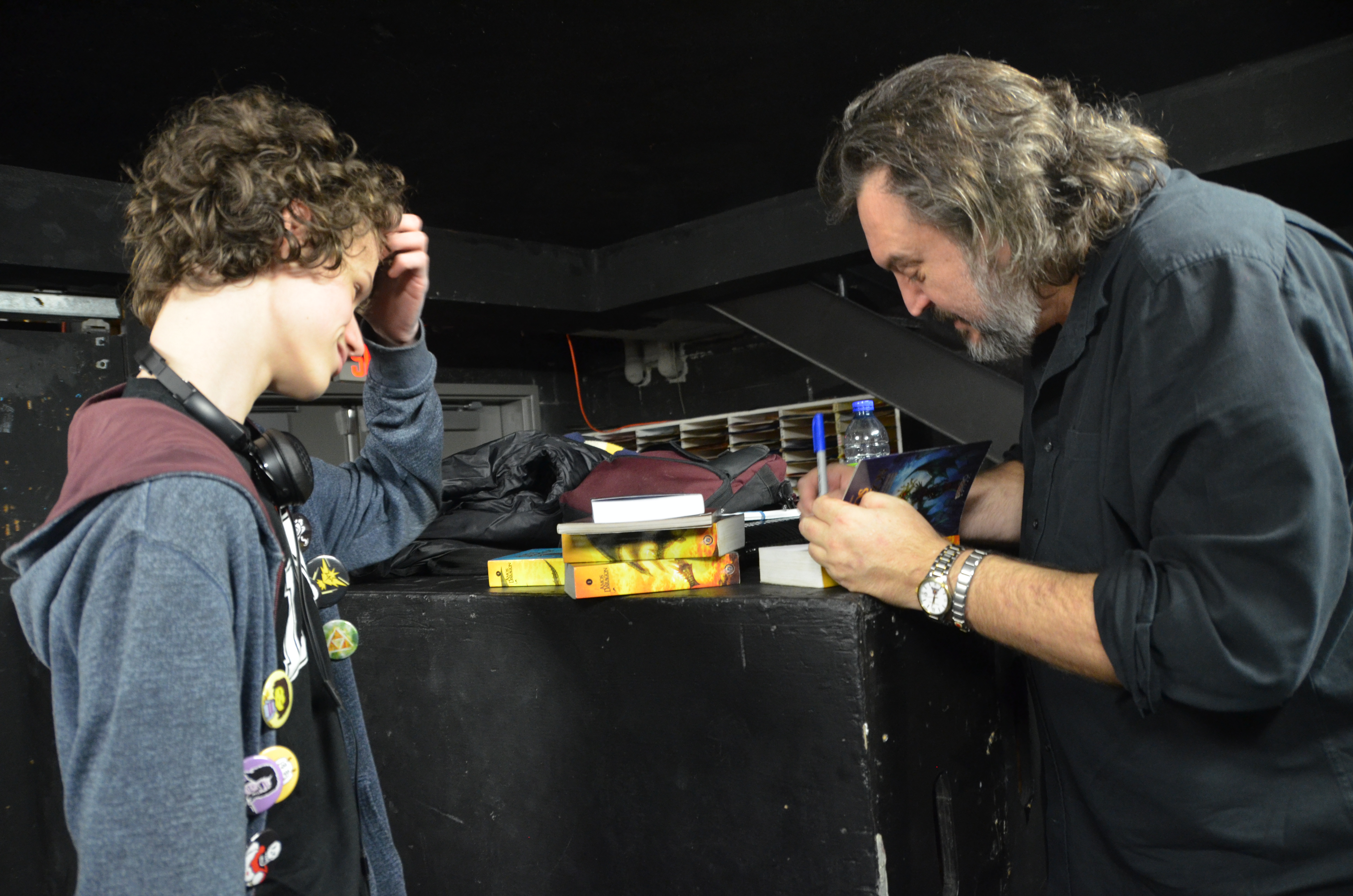 Bryan Perro partage sa passion avec des élèves