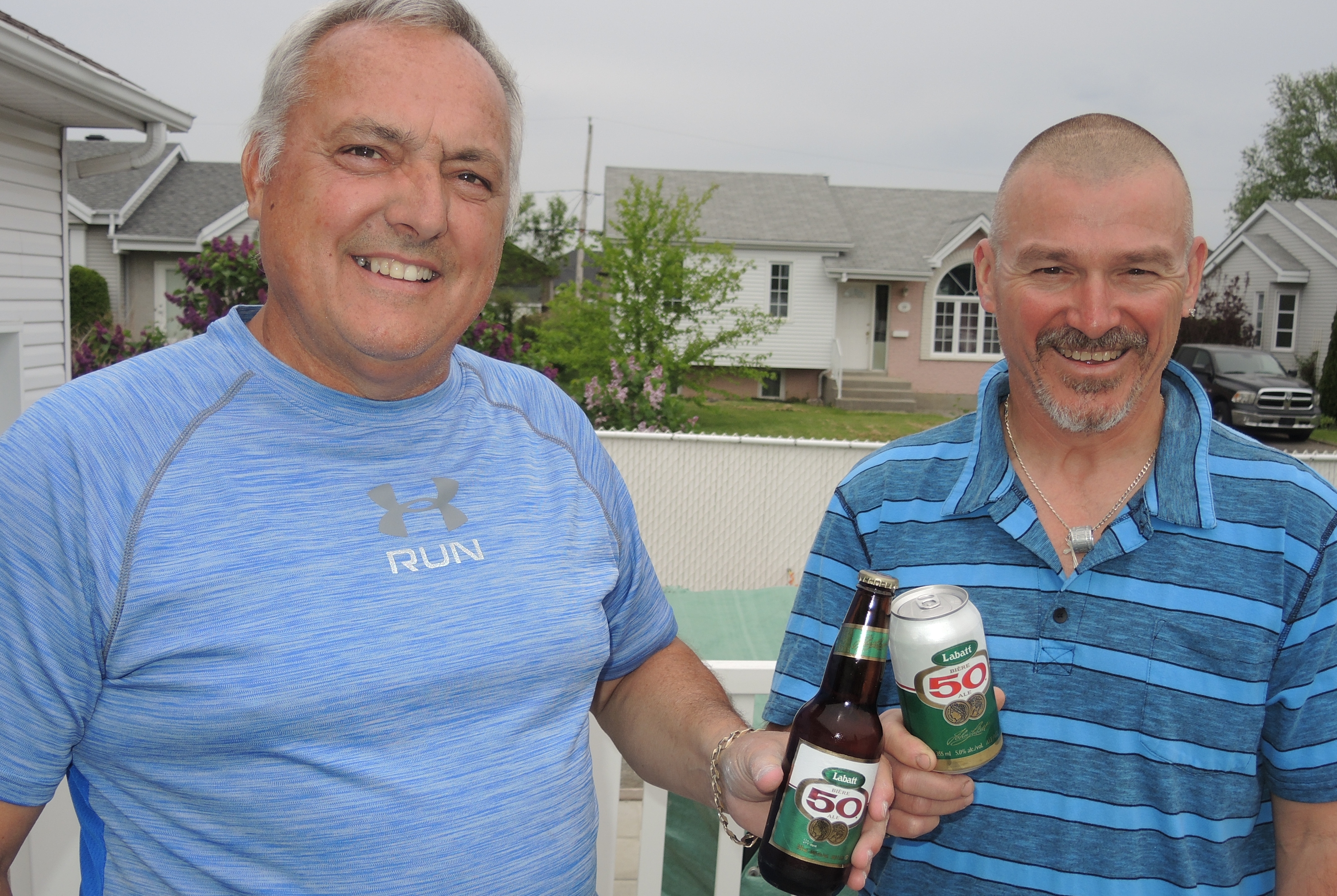 Image illustrant l'article: Bière : bras de fer entre la canette et la bouteille