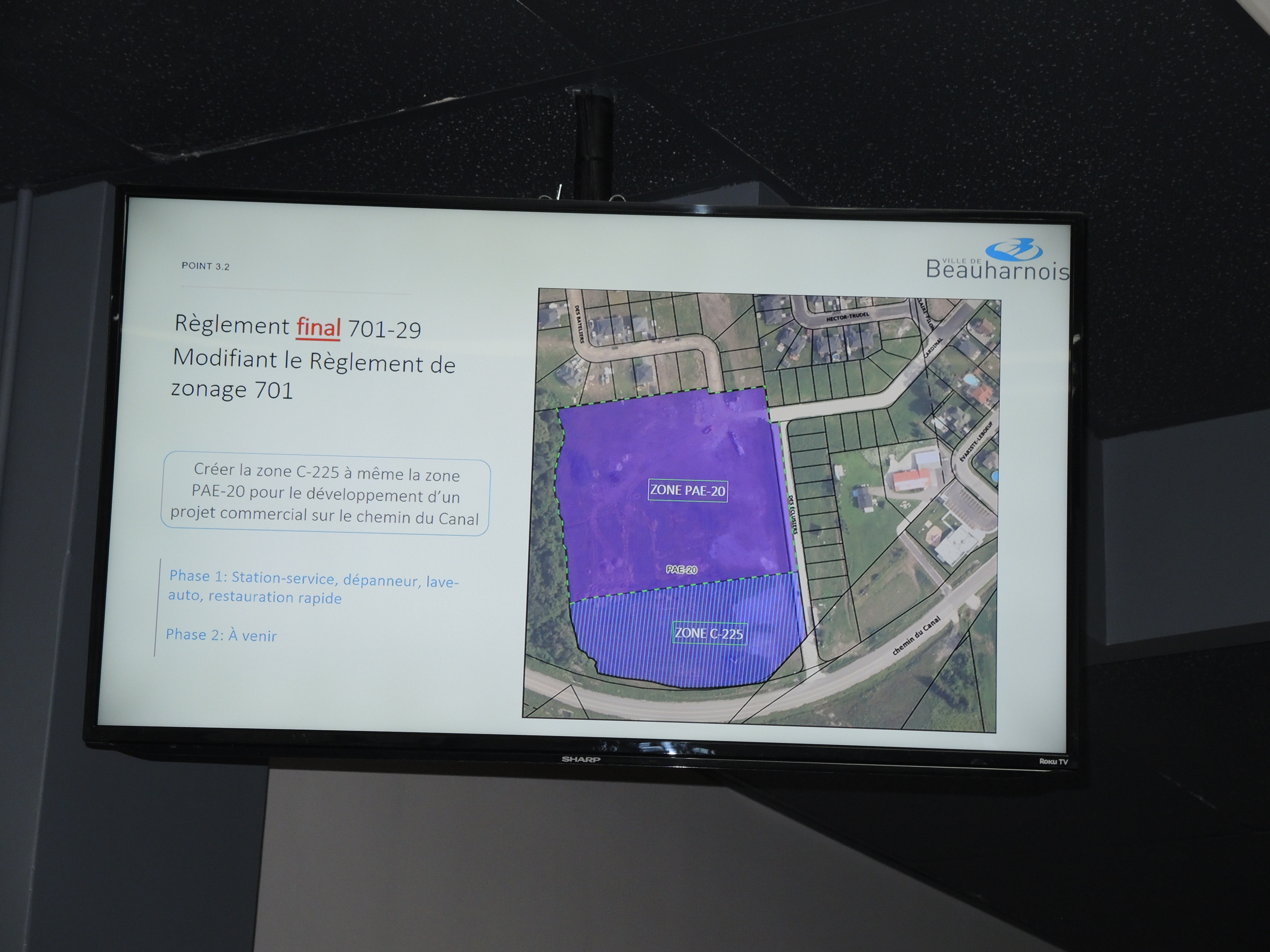 Image illustrant l'article: Des citoyens freinent un projet commercial à Beauharnois