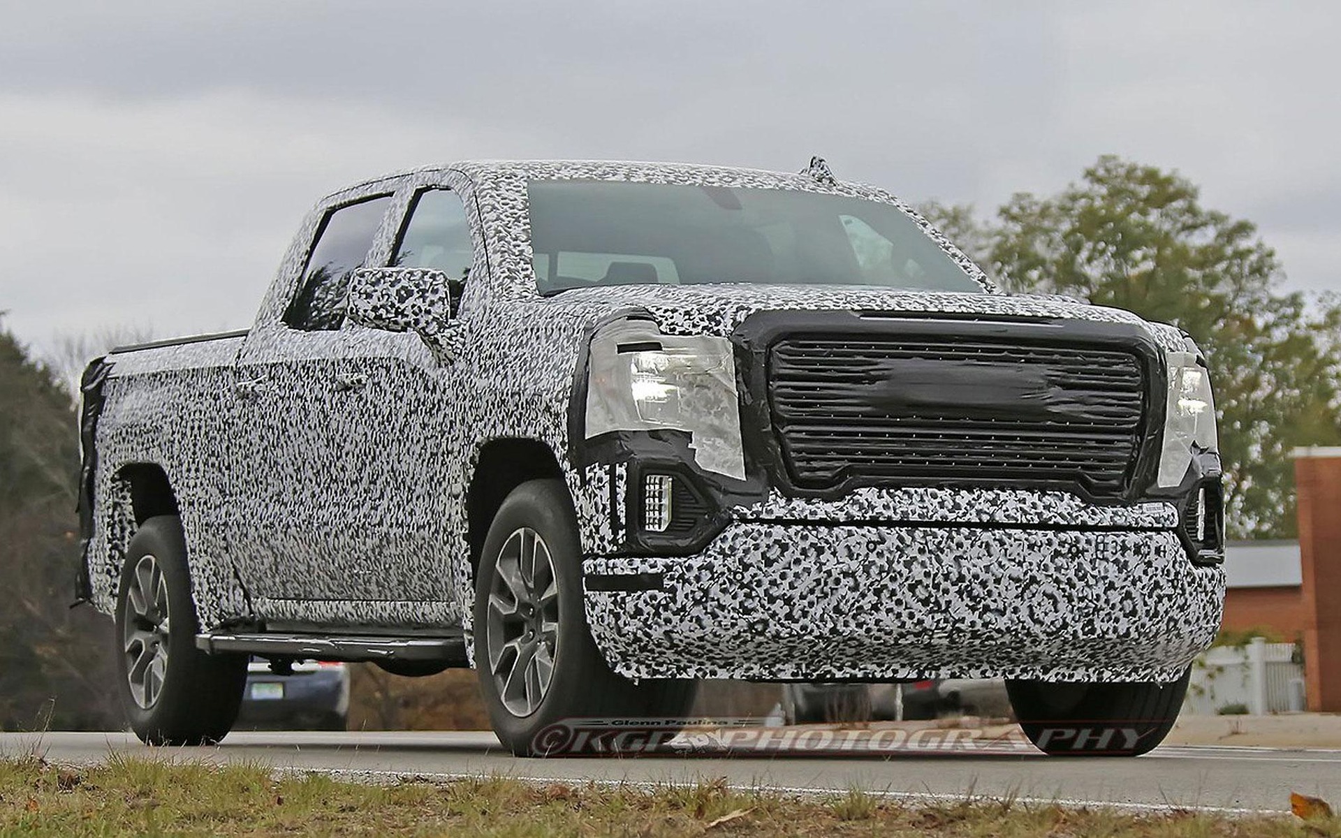 Voici les premières images du GMC Sierra 2019