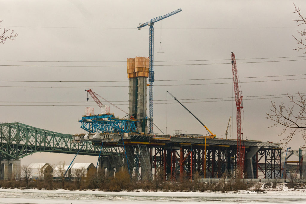 Nouveau pont Champlain : Ottawa vise toujours décembre