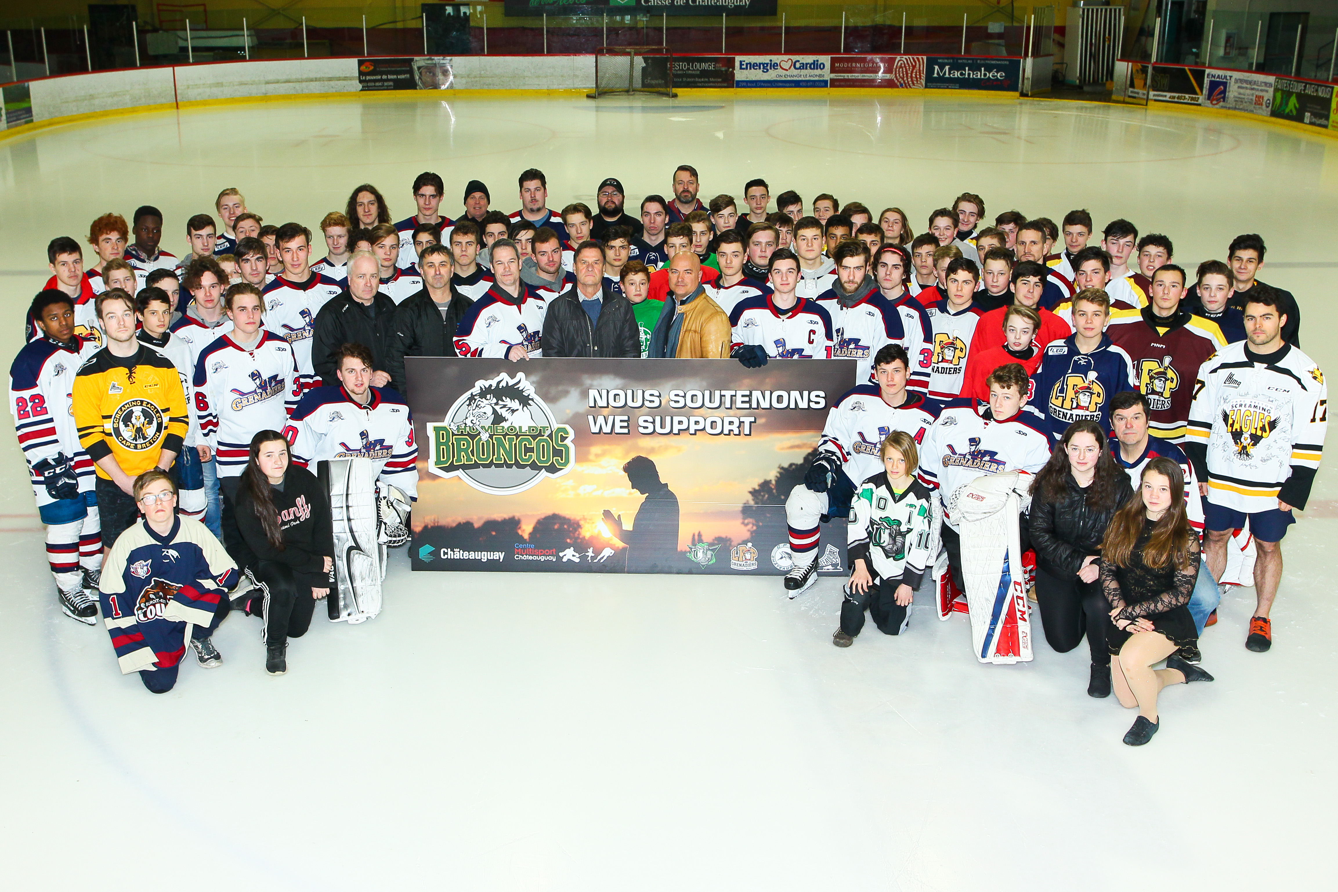 Le Centre Multisport de Châteauguay soutient la cause des Broncos