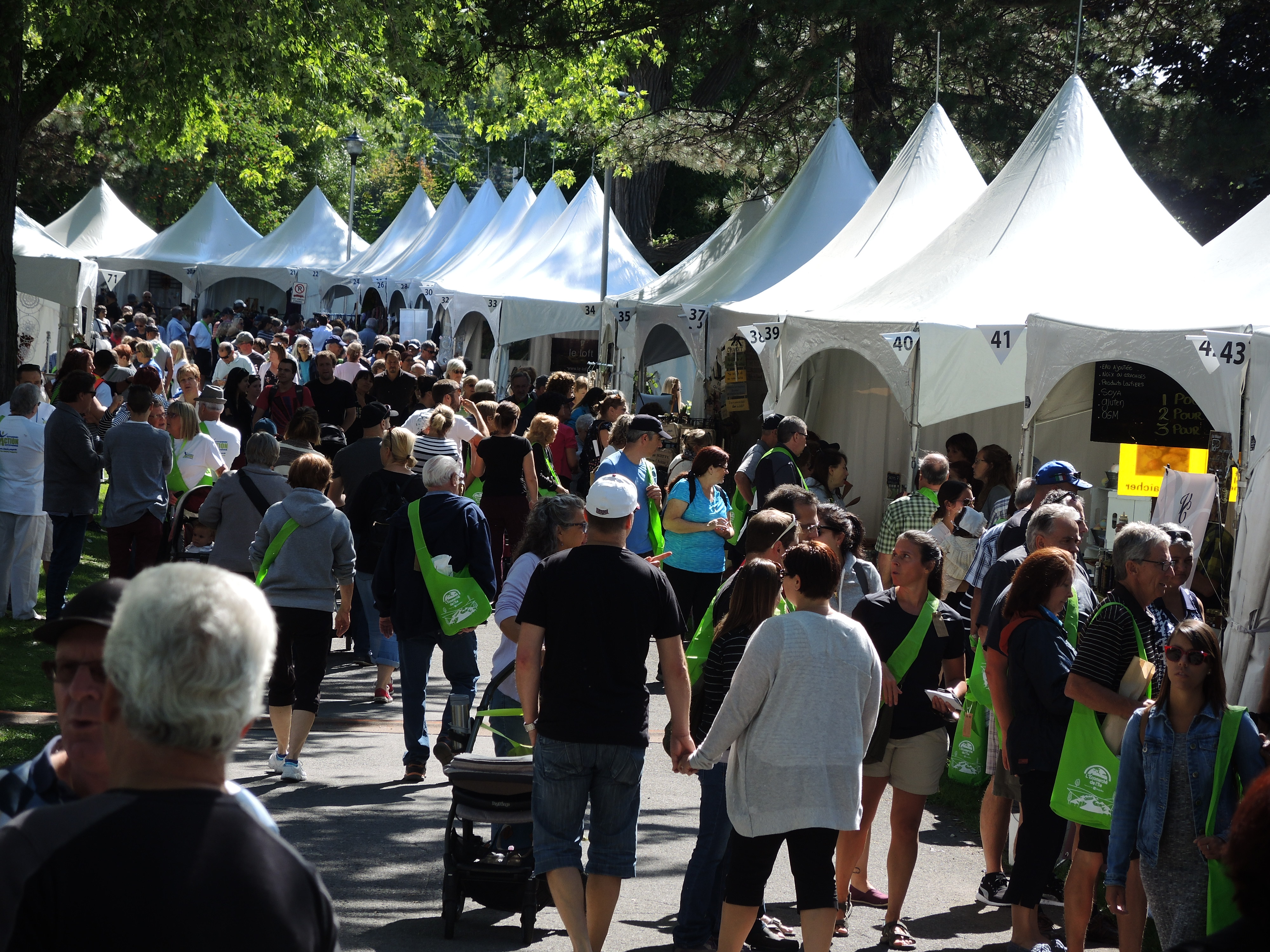 Plus d’exposants pour la 9e édition de l’Écomarché de l’île