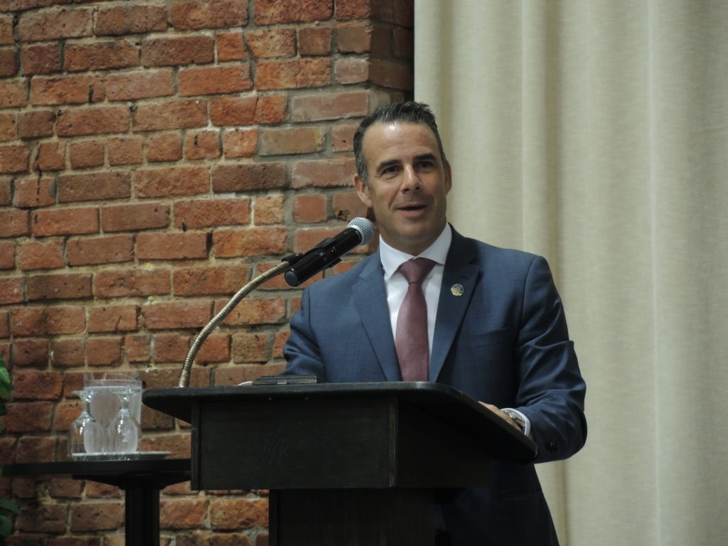 Billette rappelle les dizaines de millions investis dans Huntingdon