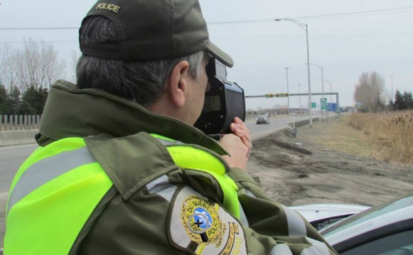 Présence policière accrue sur les routes pendant le long congé
