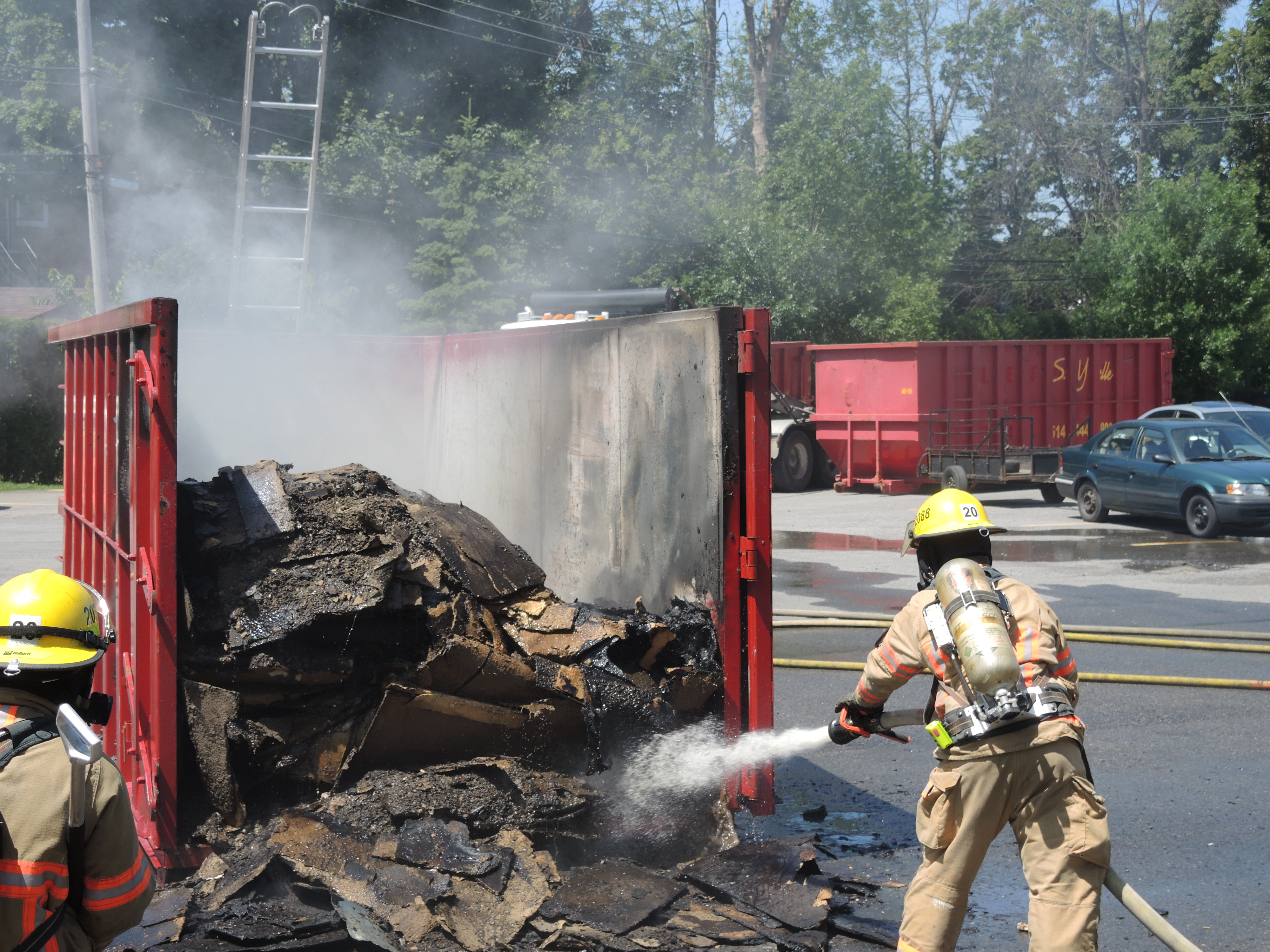 Le feu a pris dans un conteneur