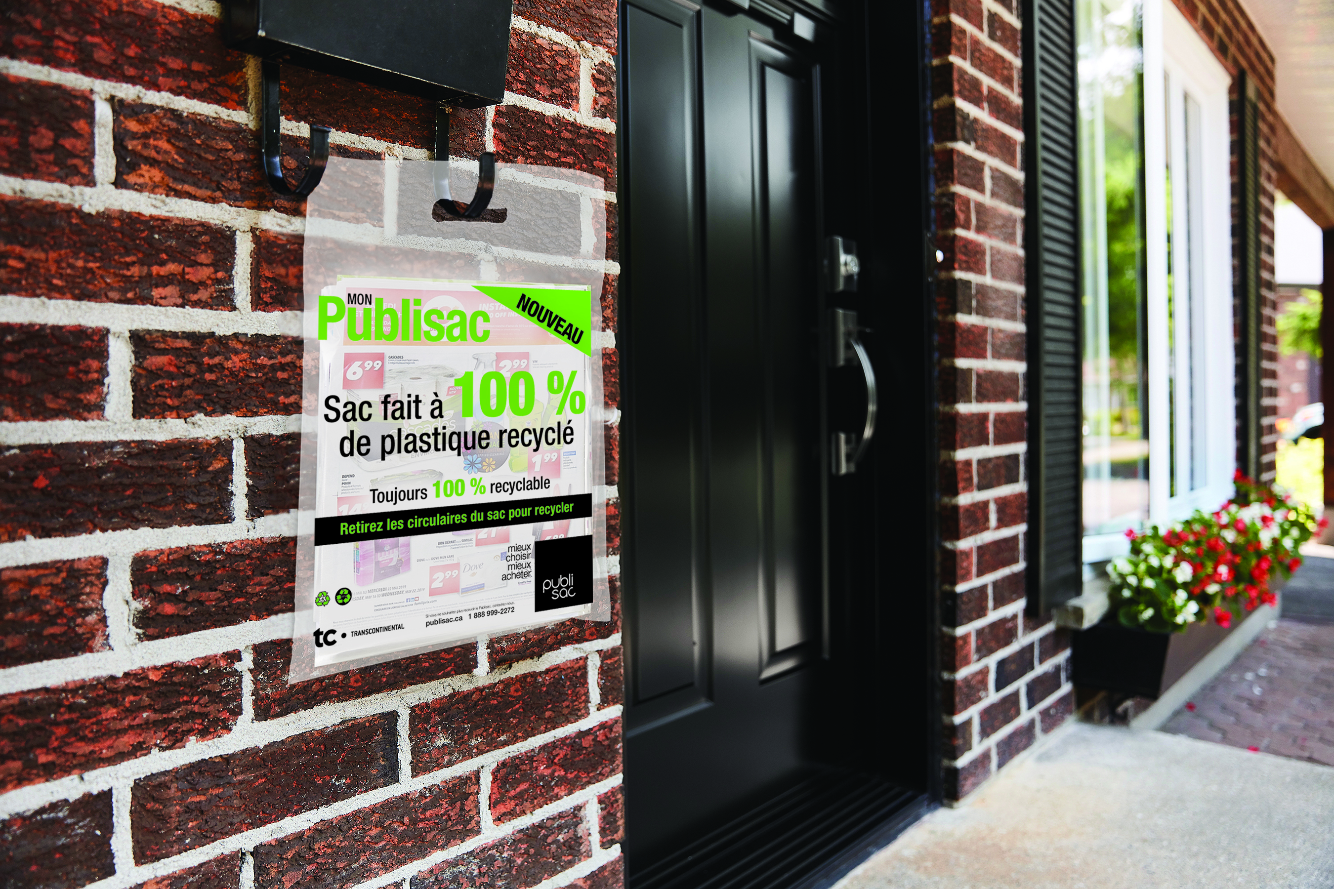 Le Publisac fait à 100 % de plastique recyclé arrive