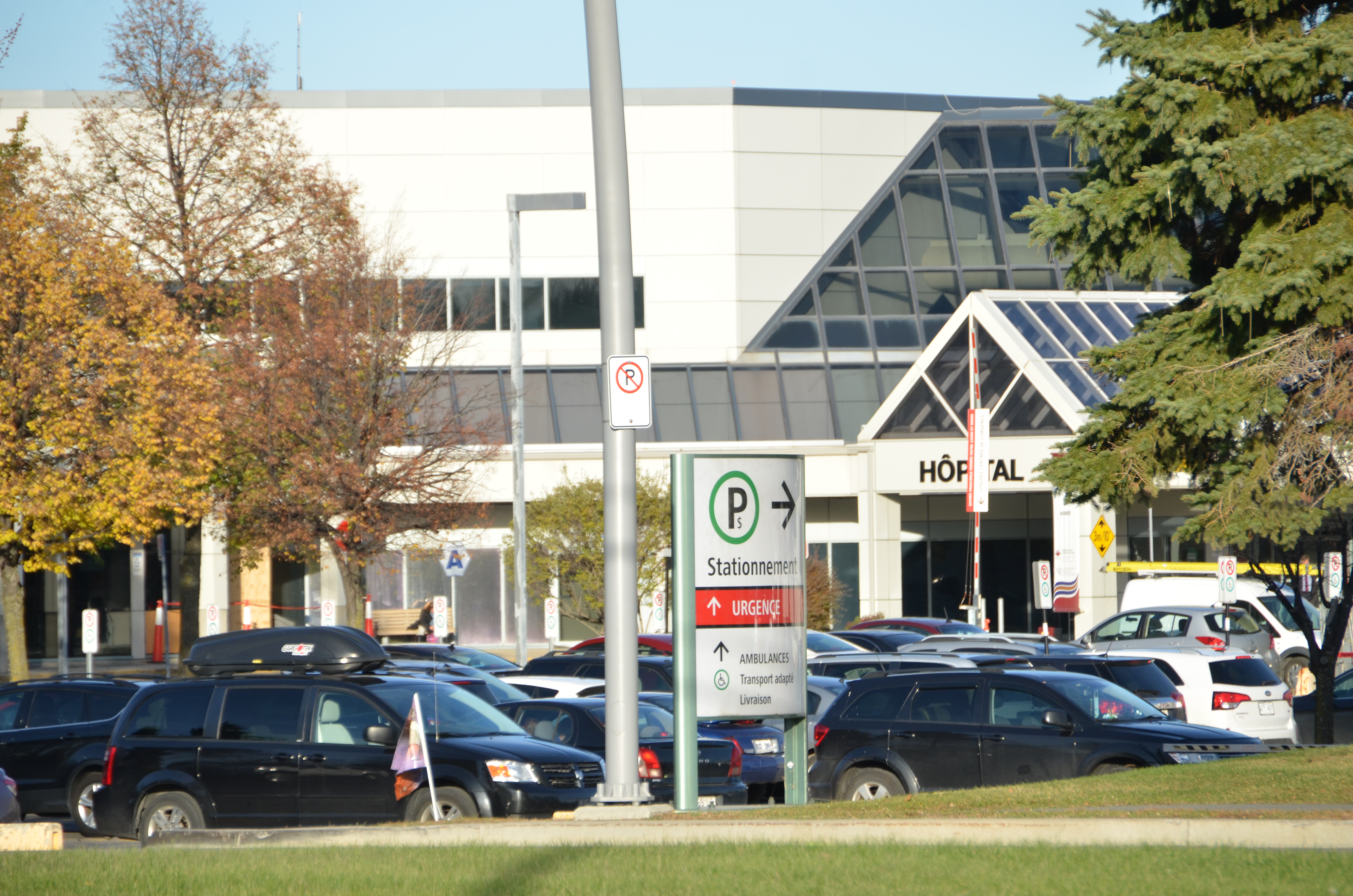 Stationner à l&rsquo;hôpital coûtera moins cher