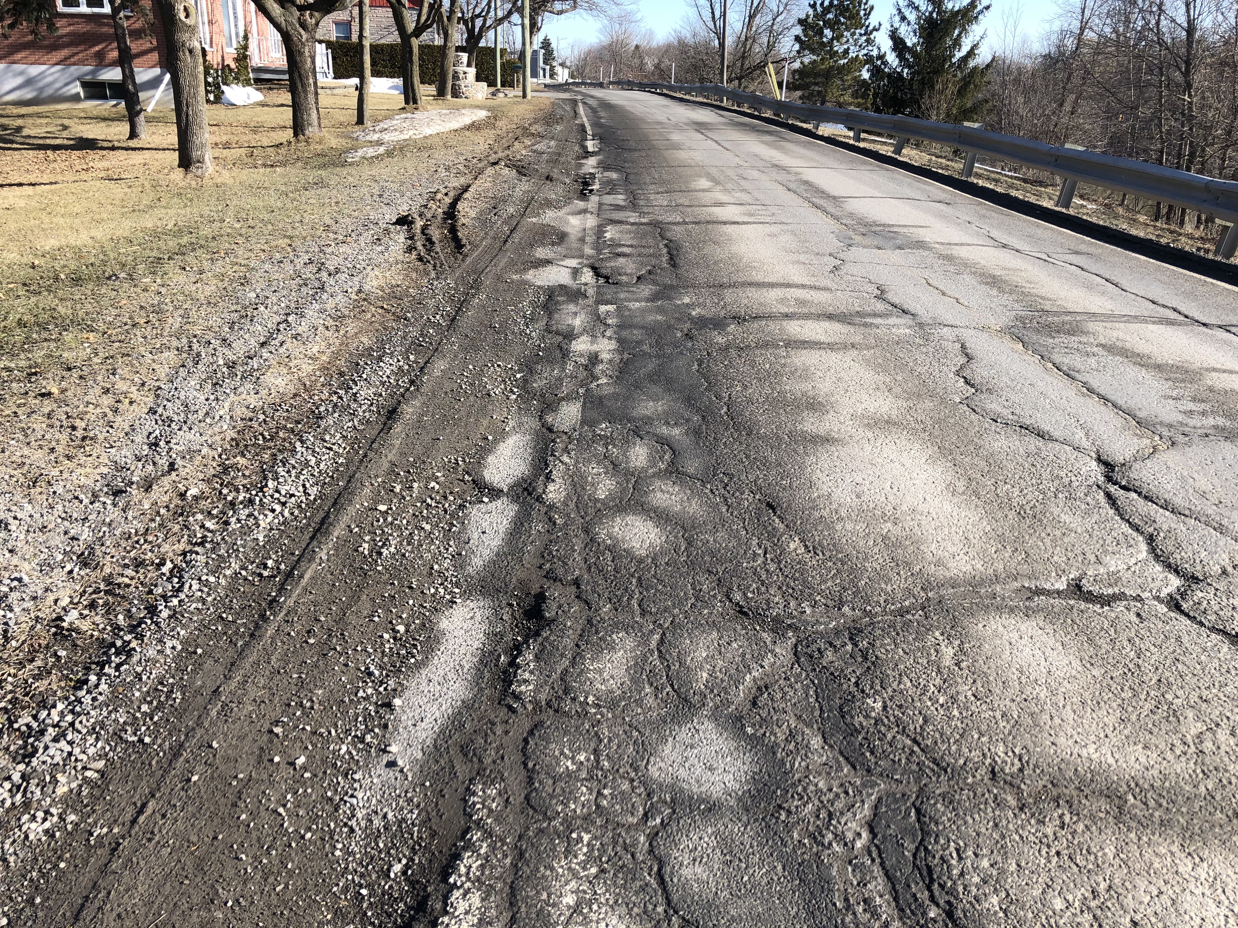 Projet de réfection du chemin de la Haute-Rivière à Châteauguay