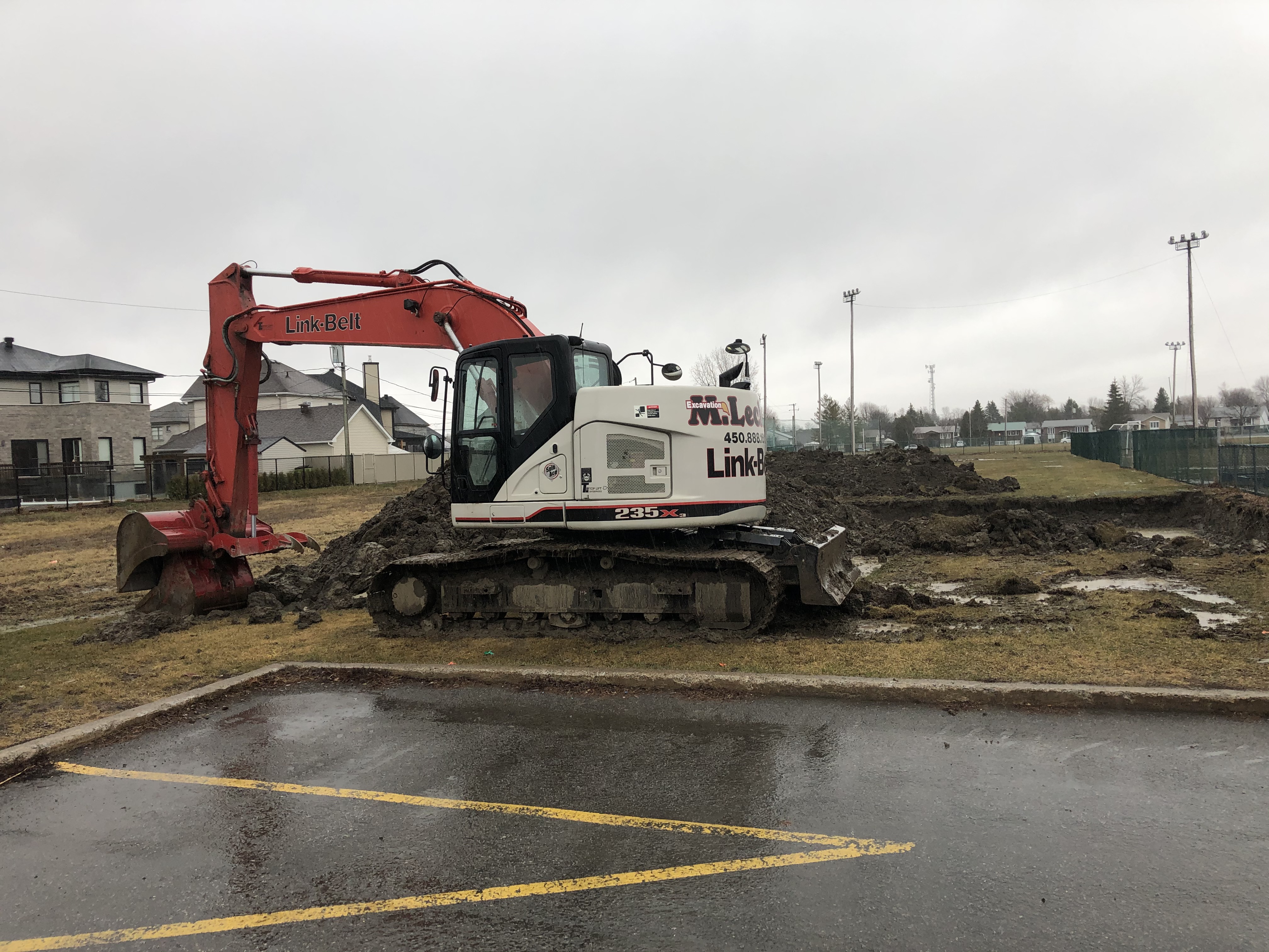 Plus de stationnement et ajout de terrains de soccer à l&rsquo;école Harmony à Châteauguay