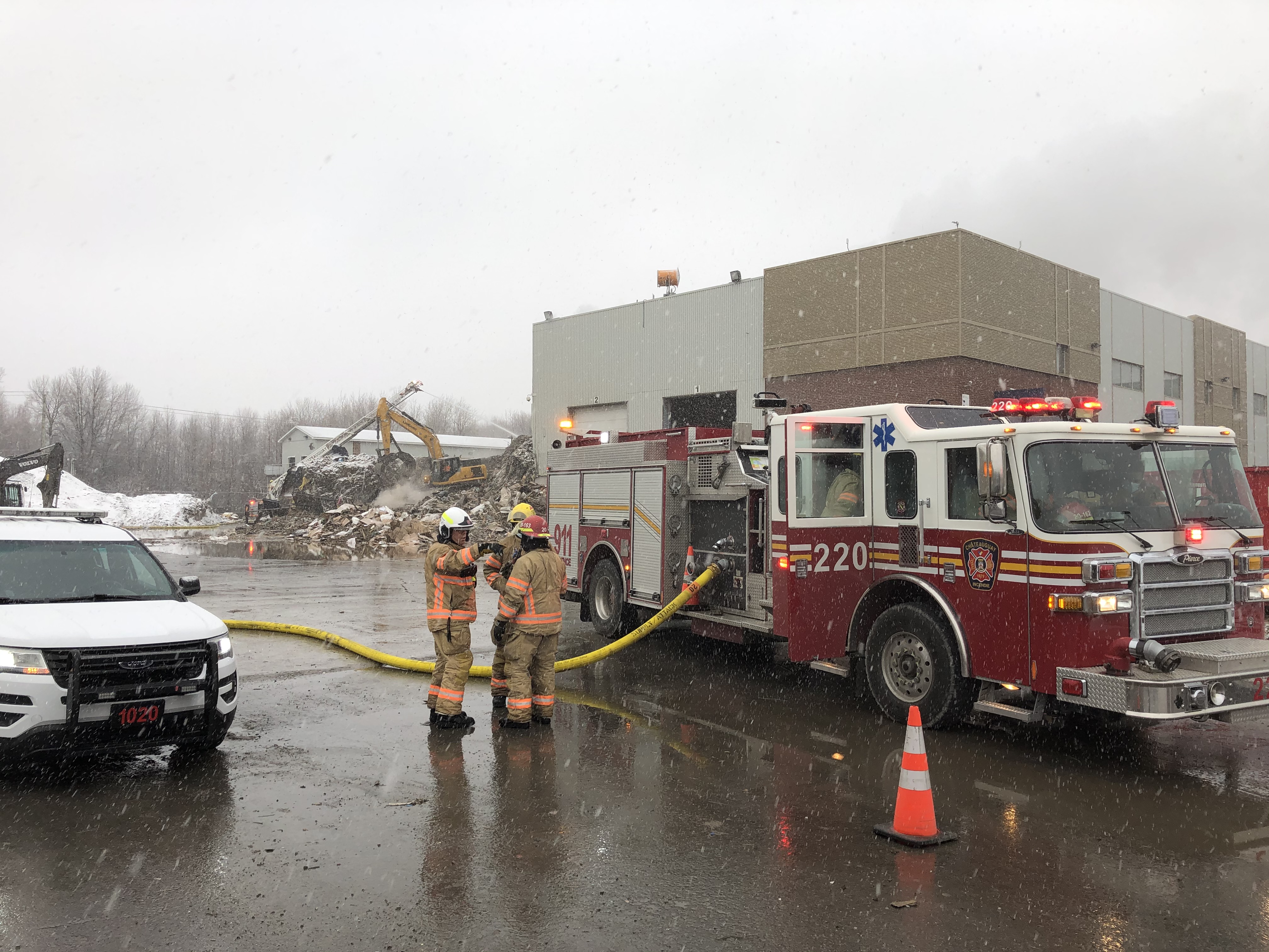 Début d’incendie dans un tas de débris à l’Écocentre de Châteauguay