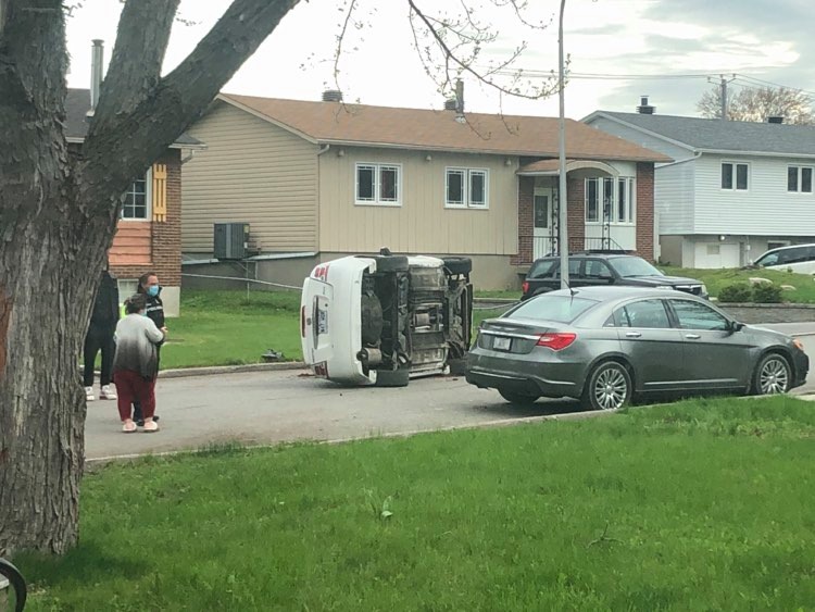 Il s’en tire sans blessure