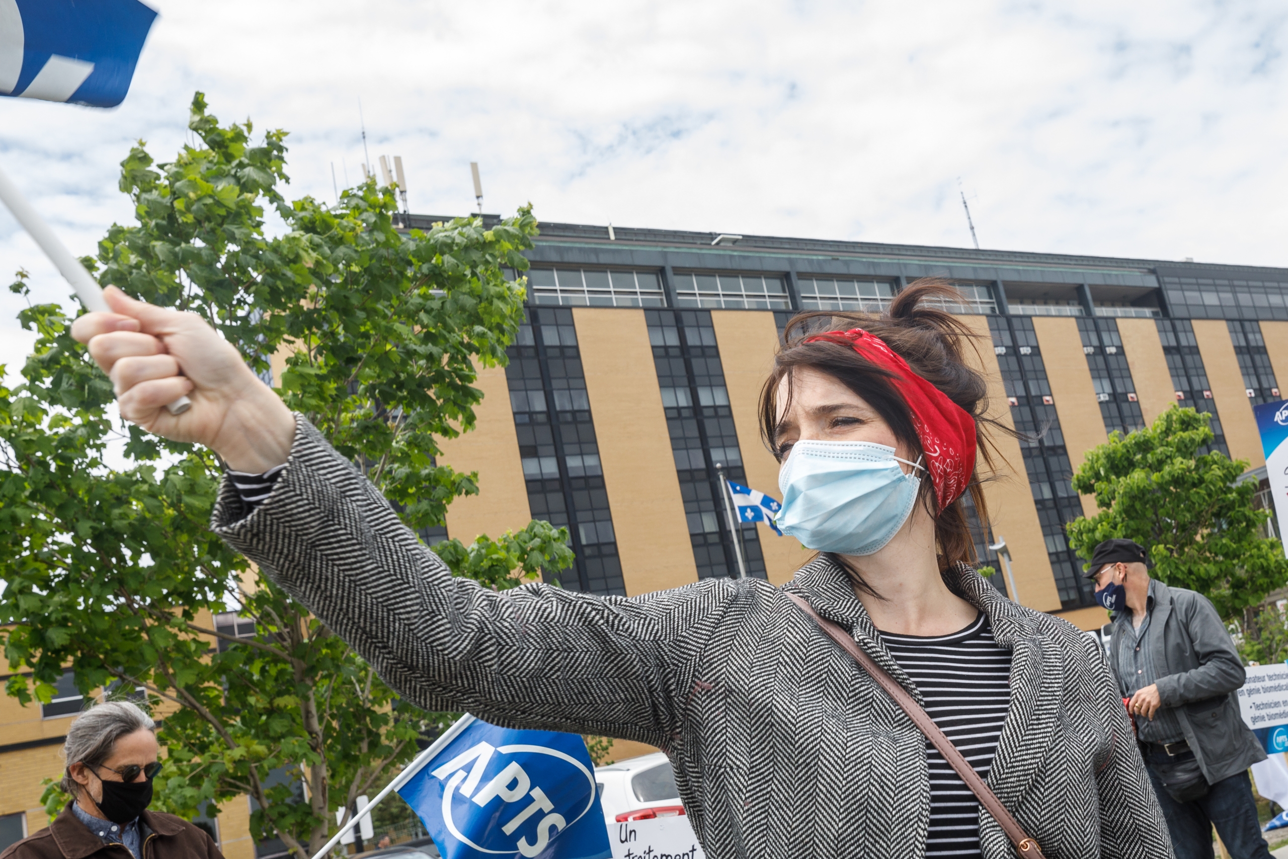 Sortie de route sur l’A30 Ouest à Saint-Constant