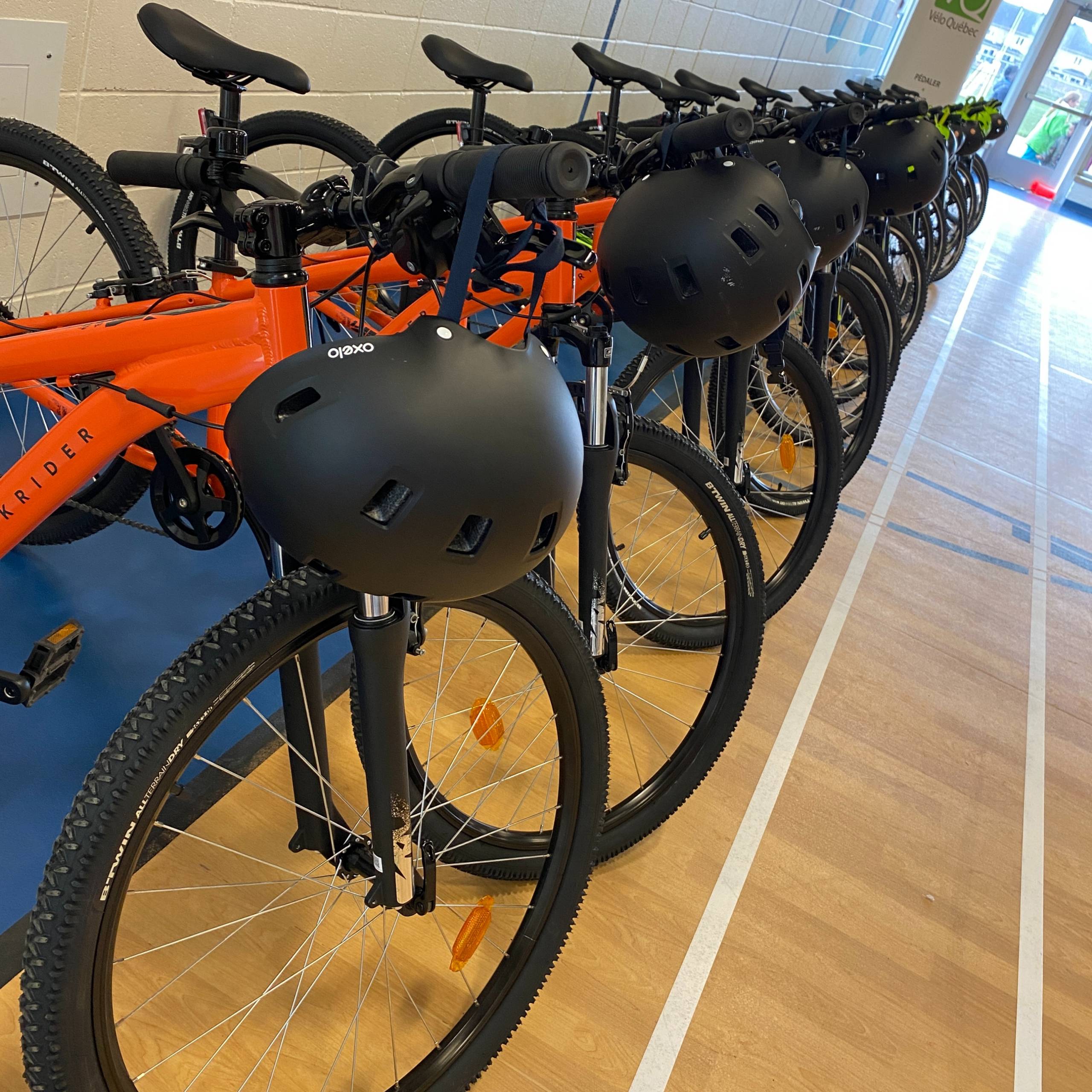 Voici comment on peut se faire pirater nos données en avion