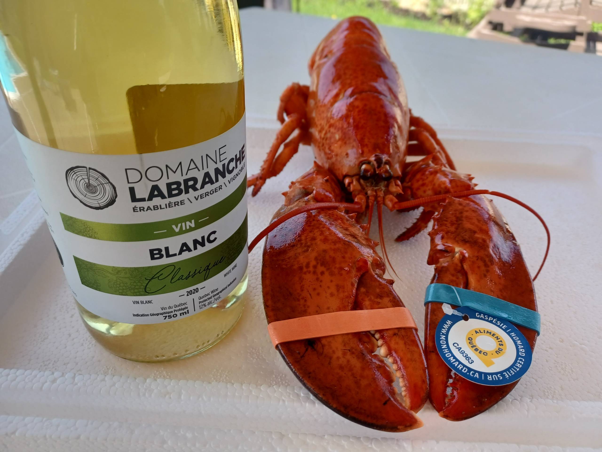 Cette compagnie active nos micros à notre insu pour des géants du web!