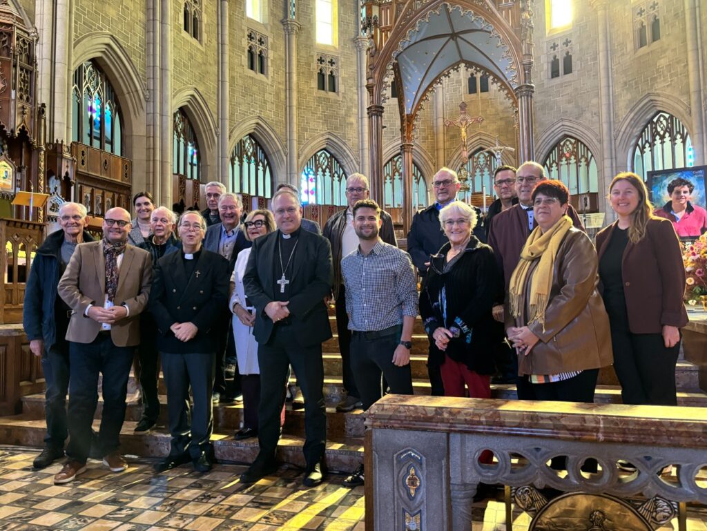 La Basilique-cathédrale Sainte Cécile ouvre grand ses bras
